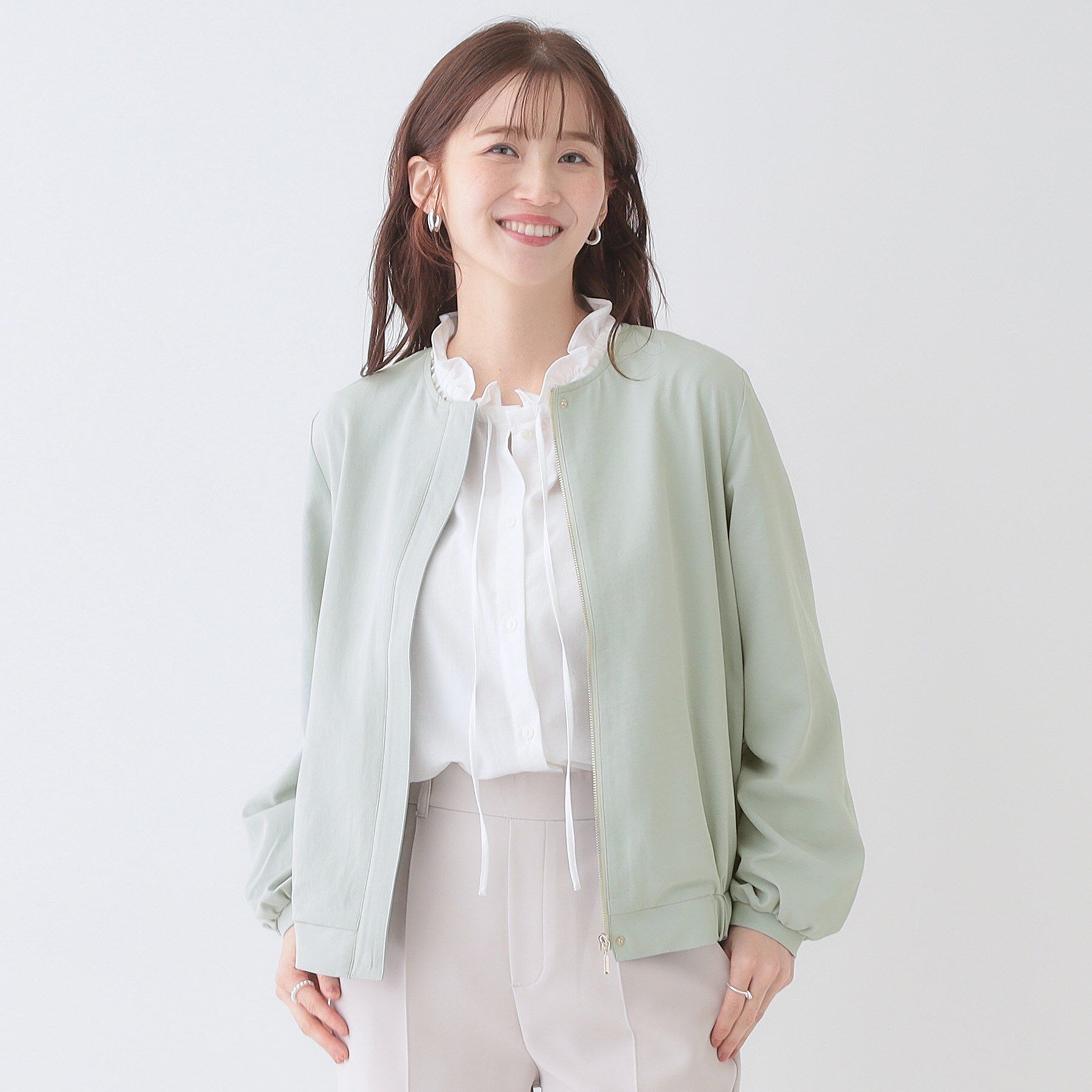 SHOO･LA･RUE「さらっと羽織れる ノーカラーブルゾン」|ブルゾン・スタジャン|