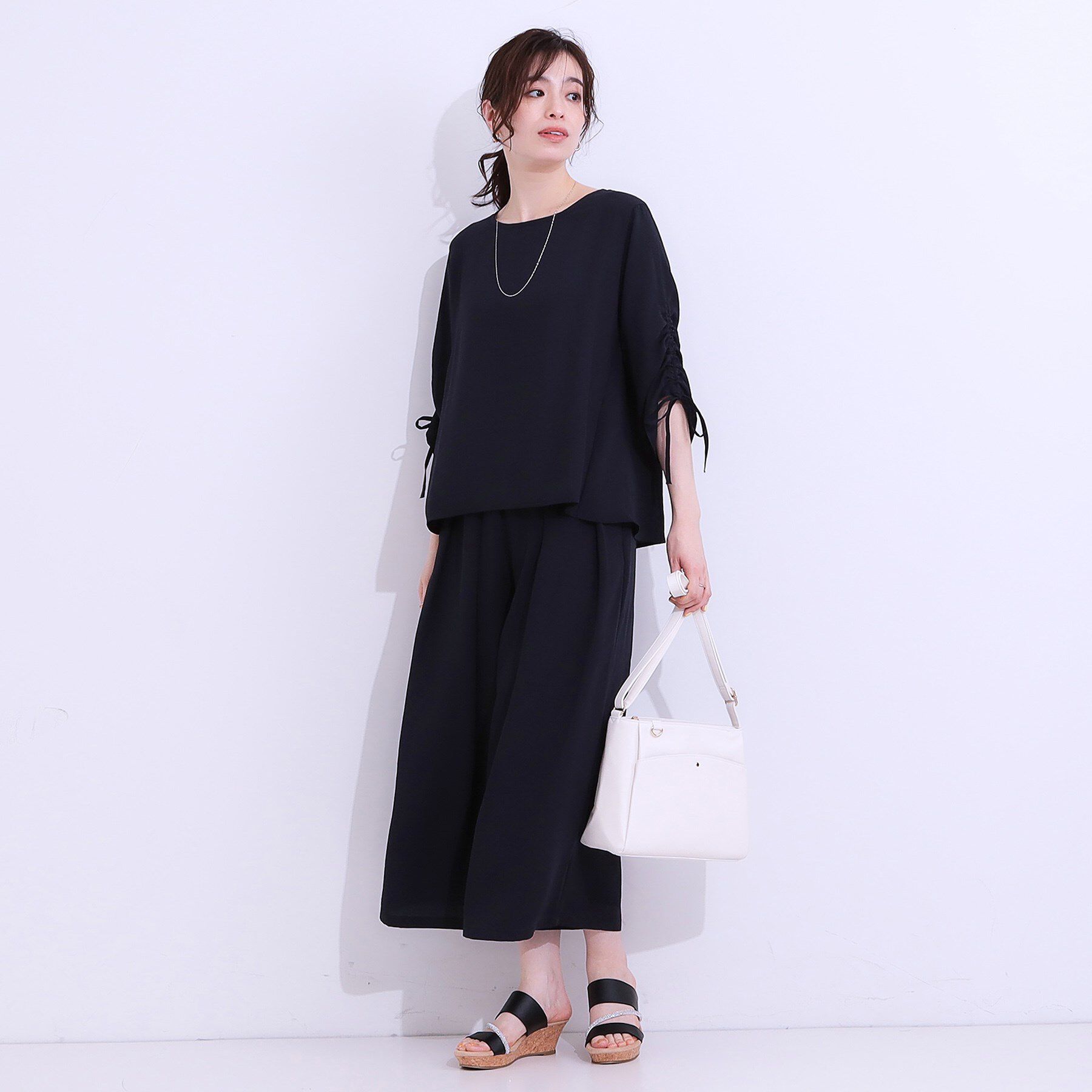 SHOO･LA･RUE「【高レビュー/セットアップ可】お袖シャーリング 麻調ブラウス」|シャツ・ブラウス|