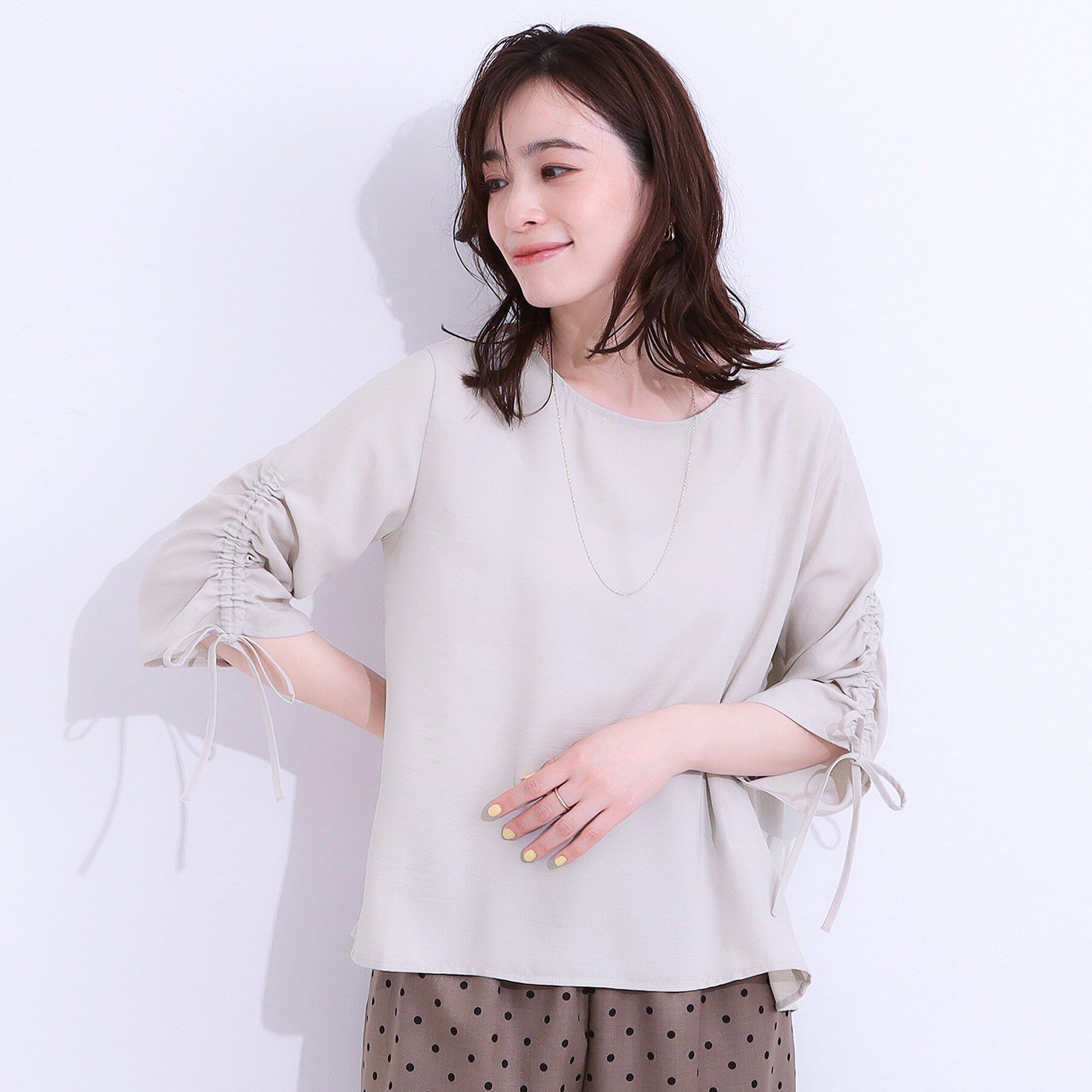 SHOO･LA･RUE「【高レビュー/セットアップ可】お袖シャーリング 麻調ブラウス」|シャツ・ブラウス|