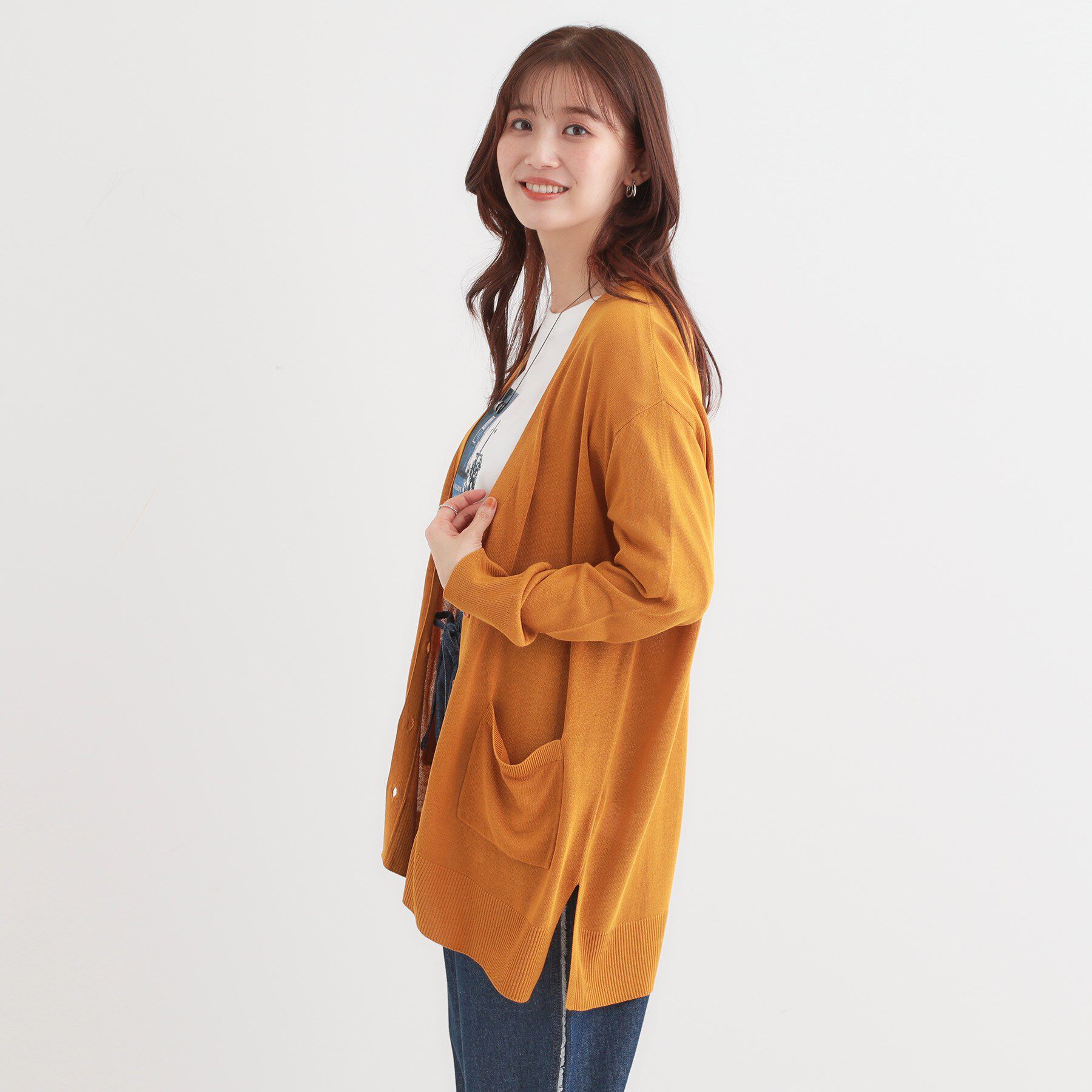 SHOO･LA･RUE「【洗える/UV】さらっと羽織れる ミドル丈Vネックカーディガン」|カーディガン|