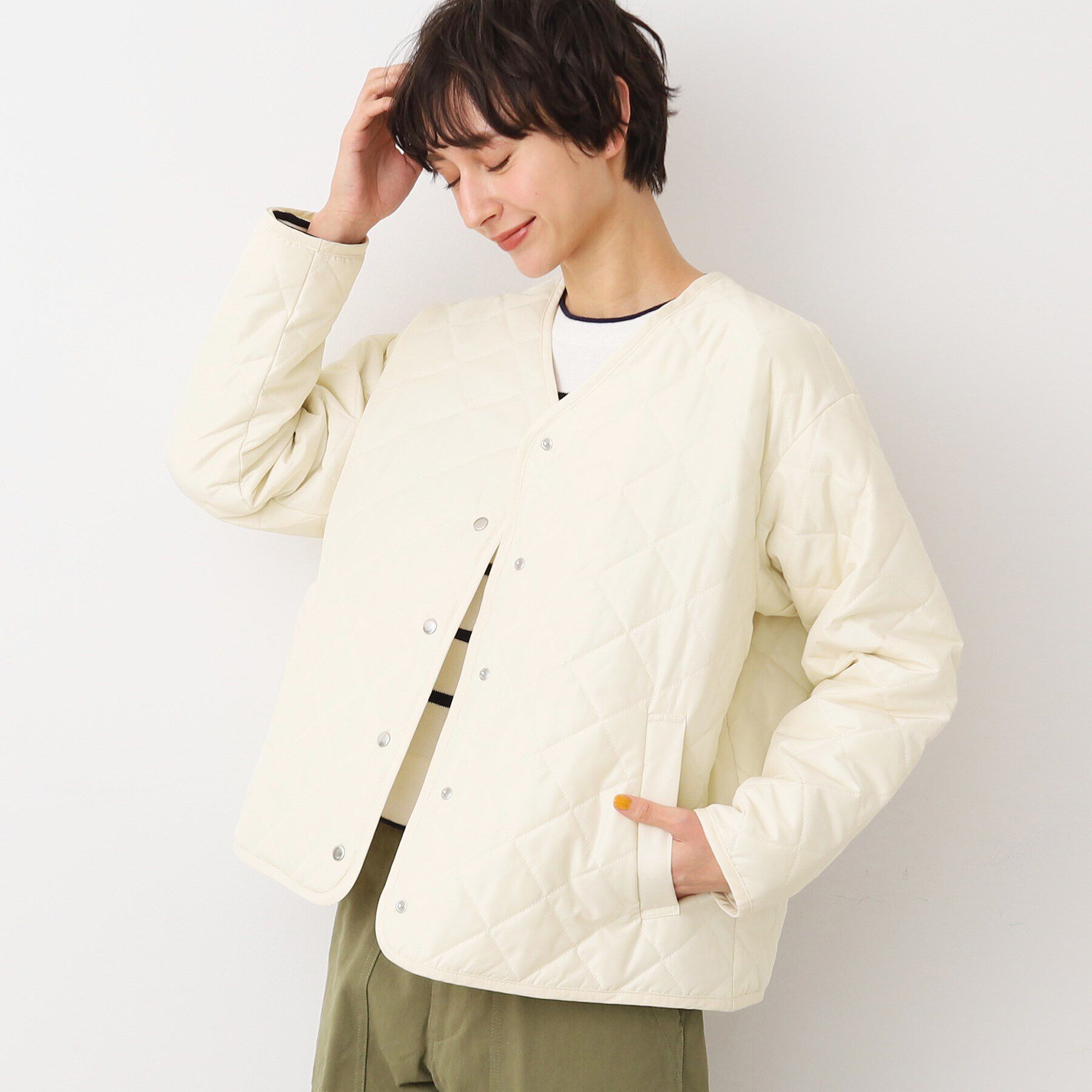 Dessin「Vネックキルトジャケット」|ブルゾン・スタジャン|ホワイト(002)