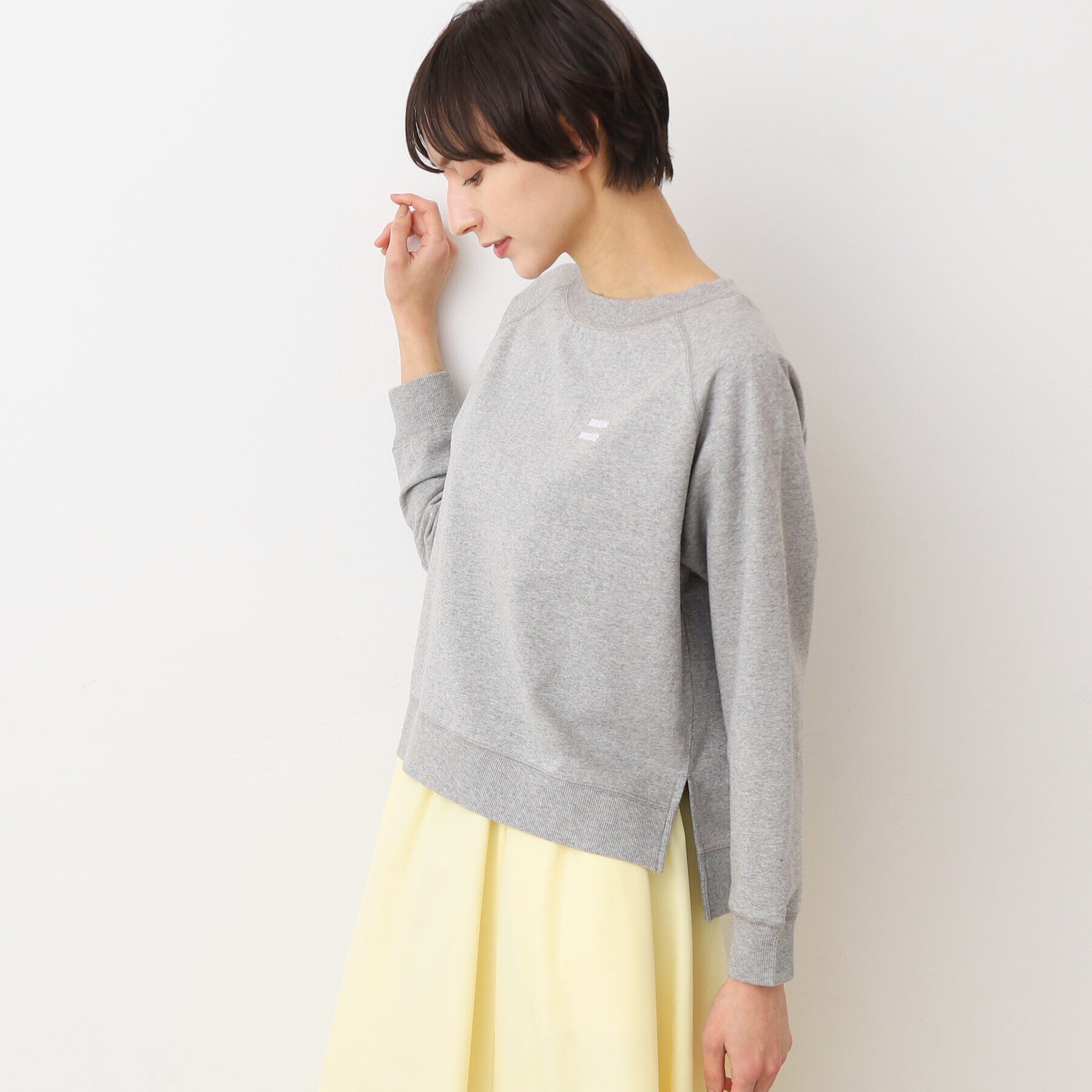 Dessin「【洗える】クロップド丈ロゴカットソー（S～L）」|Tシャツ・カットソー|