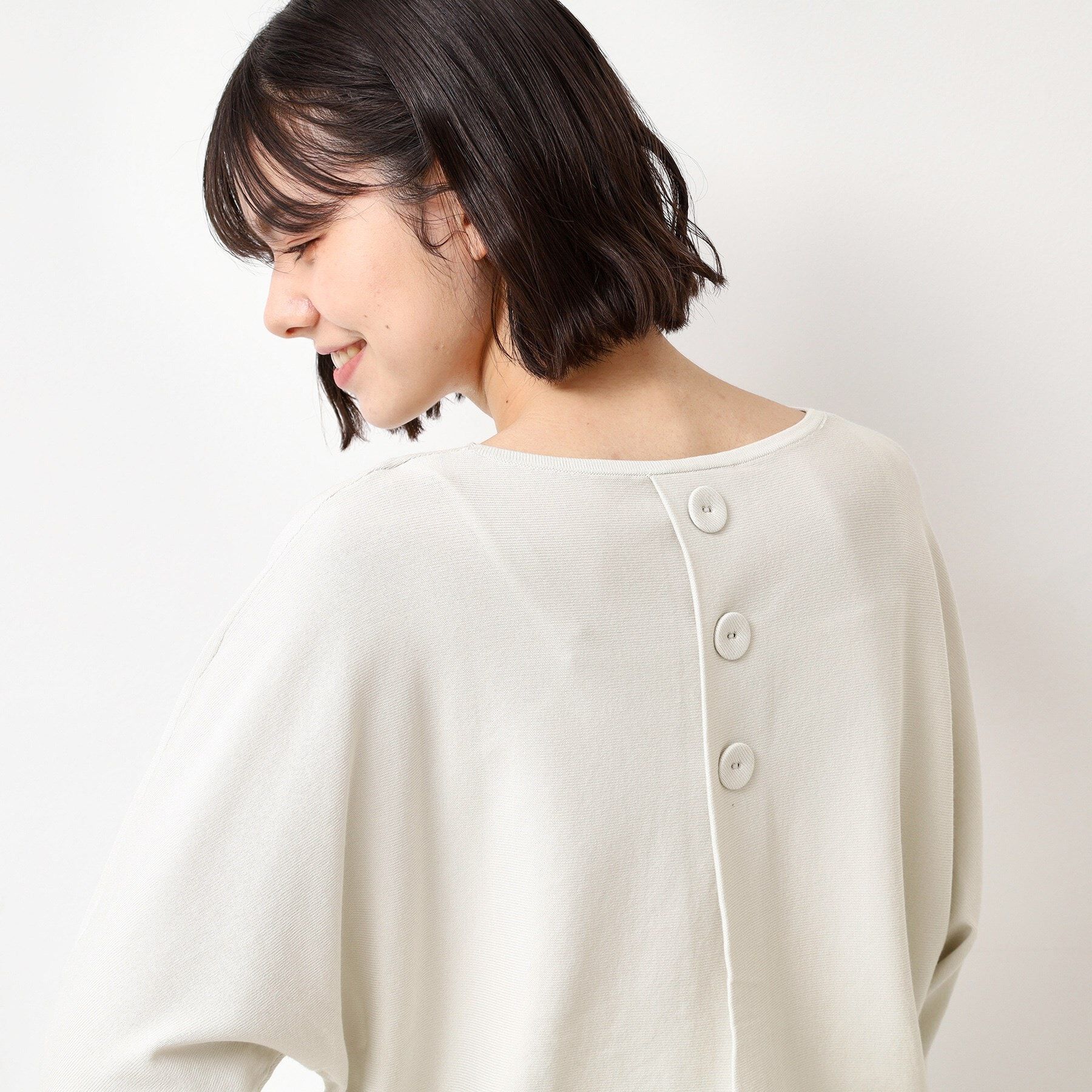 Dessin「【選べる7色展開・洗える】後ろボタンニットプルオーバー七分袖（XS～L）」|ニット・セーター|