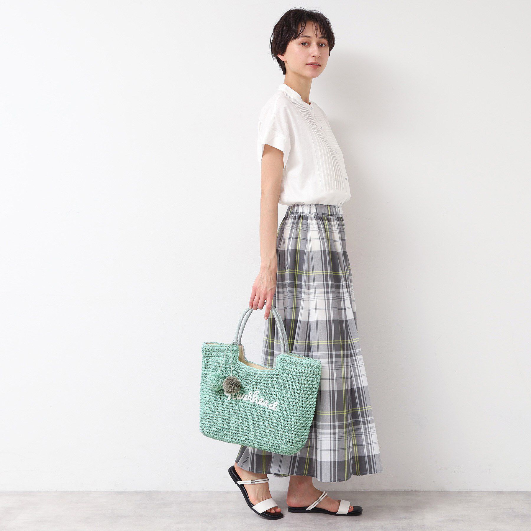 Dessin「【軽量・A4収納可】ポンポンチャームペーパーロゴトートバッグ」|トートバッグ|