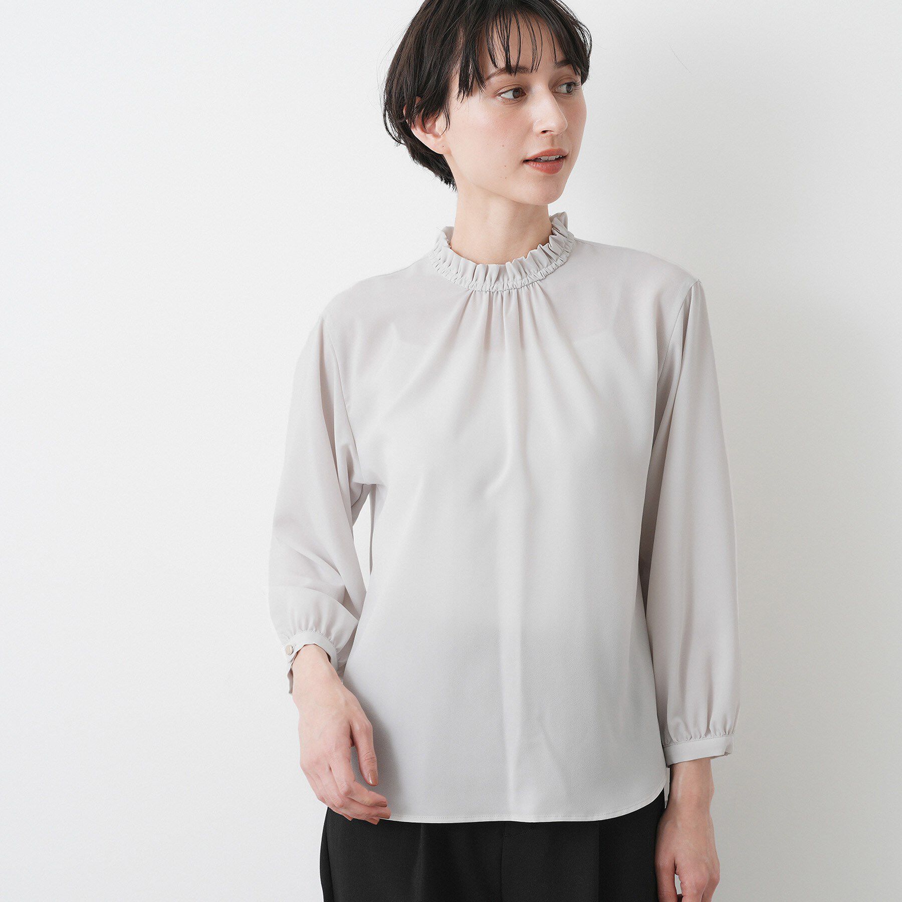Dessin「【入卒/セレモニー/洗える】フリルネックブラウス」|シャツ・ブラウス|