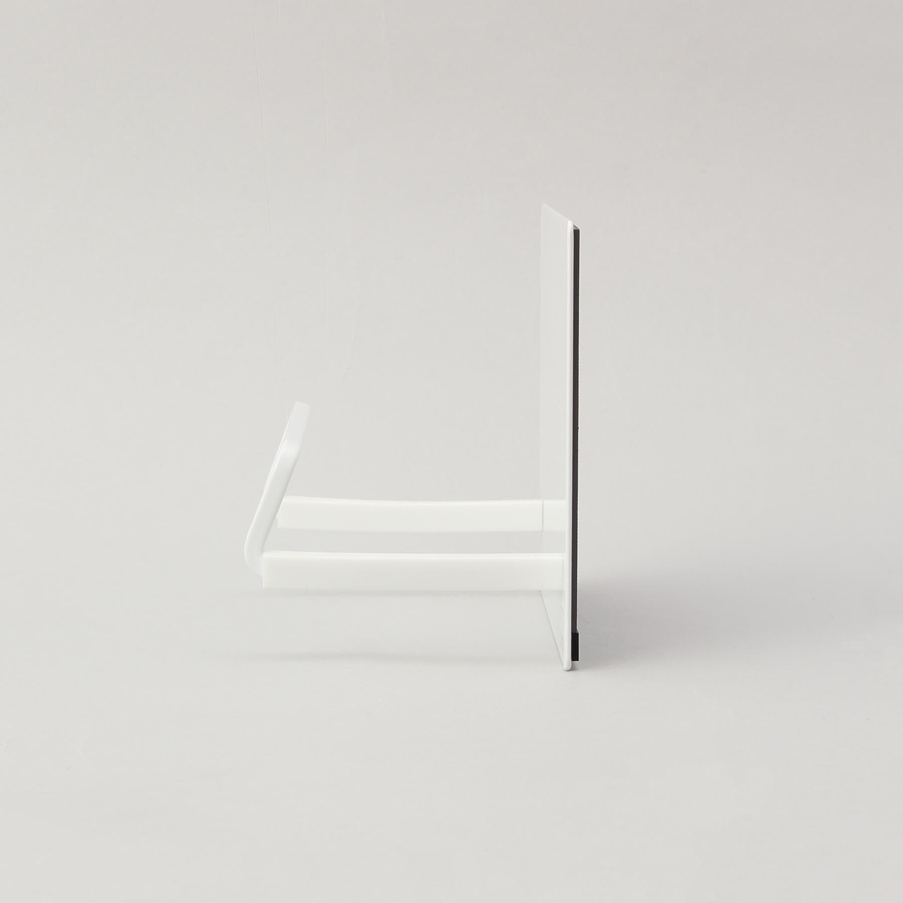 212 KITCHEN STORE「マグネットフライパンホルダー WH 山崎実業 ＜tower タワー＞」|食器・キッチングッズ|