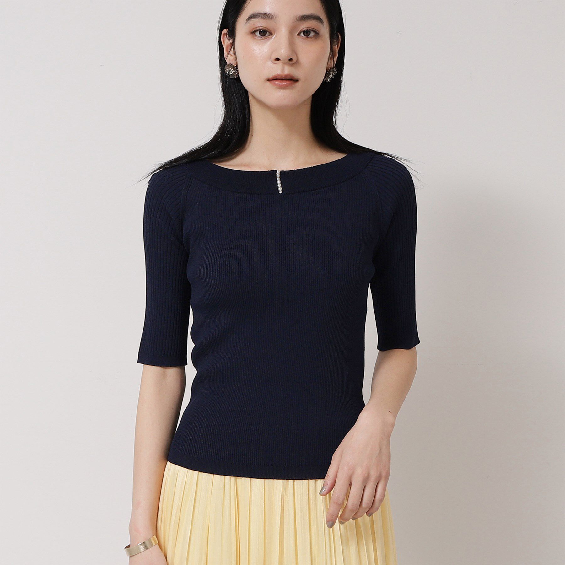 SunaUna「【接触冷感／アンサンブル可】パール調パーツ付きニット」|ニット・セーター|