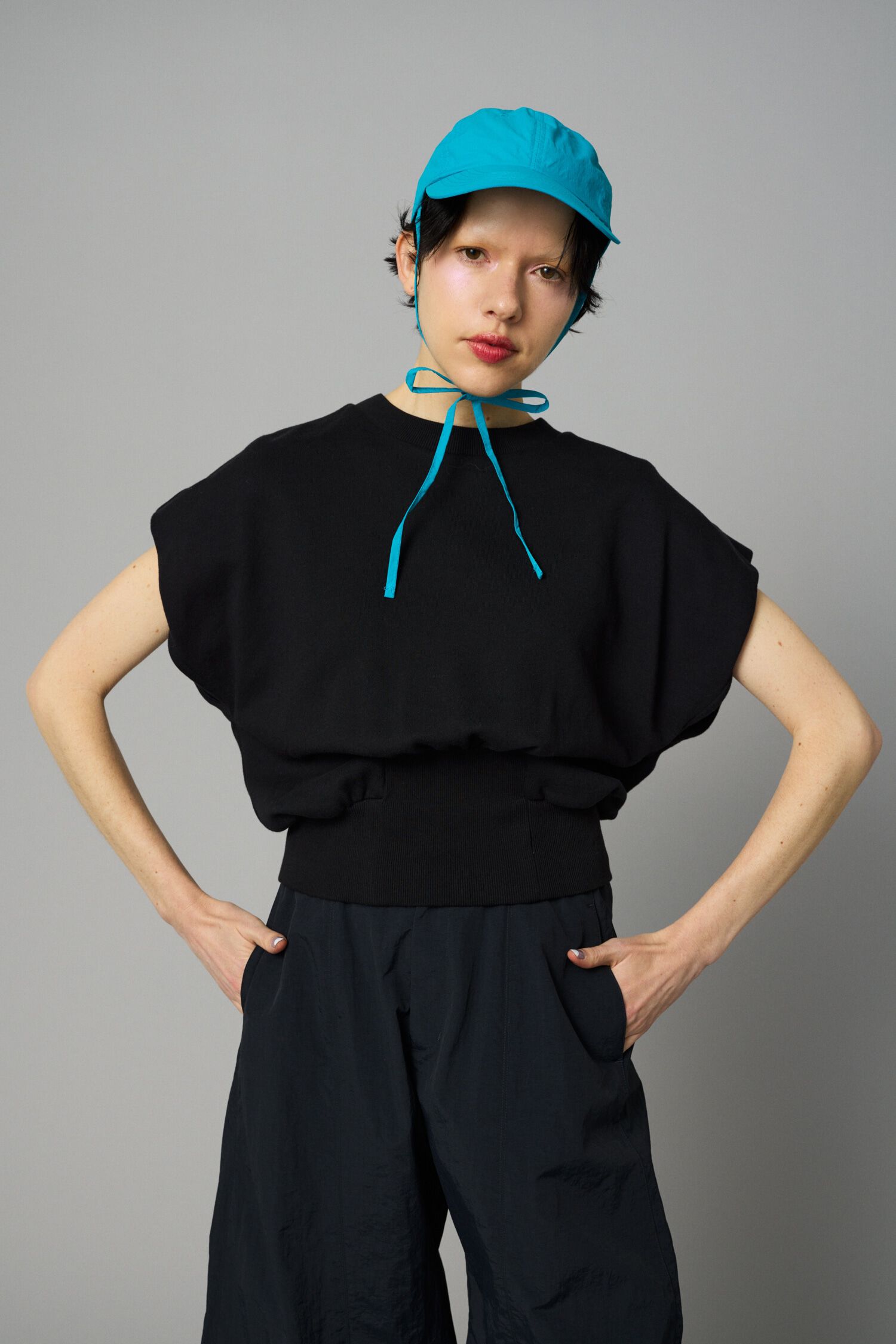 HeRIN.CYE「Box cut vest」|Tシャツ・カットソー|BLK