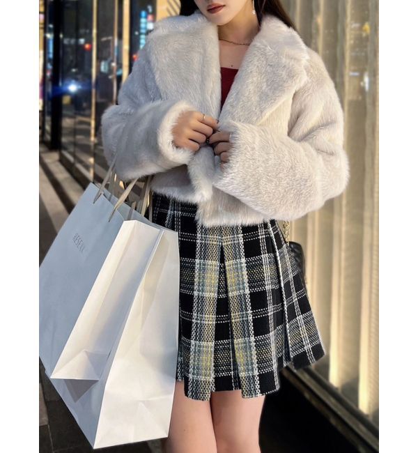 RESEXXY「シャイニーファークロップドブルゾン」|ブルゾン・スタジャン|アイボリー