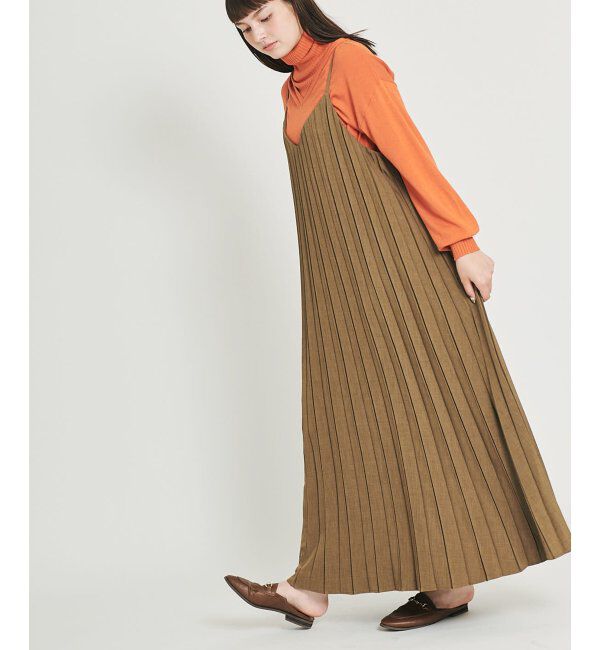 IKKA LOUNGE「&radic;M ルートエム プリーツワンピース」|ワンピース|