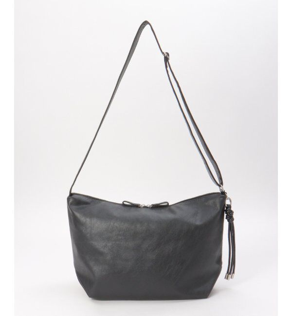 ikka「撥水合皮ハーフムーンビッグショルダーバッグ」|その他|