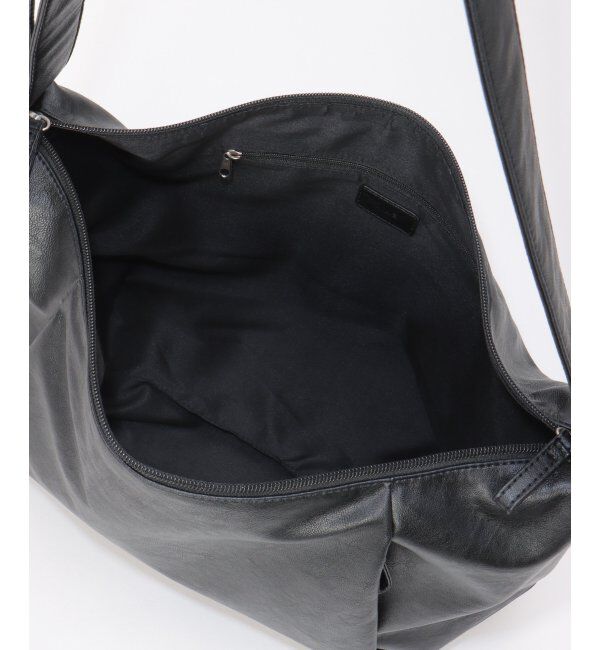 ikka「撥水合皮ハーフムーンビッグショルダーバッグ」|その他|