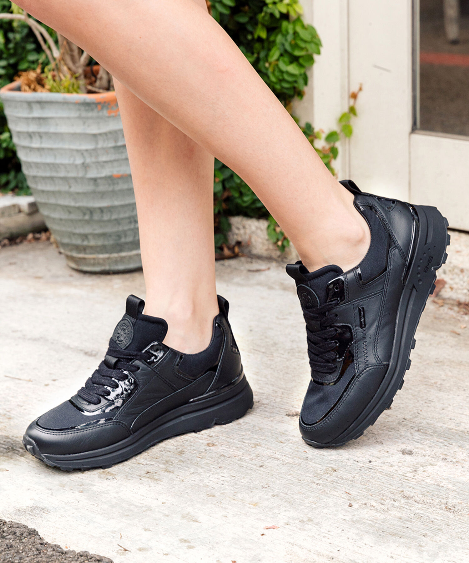 IMPORT SELECT「【bussola】晴雨兼用レースアップスニーカー(954000)」|スニーカー|BL