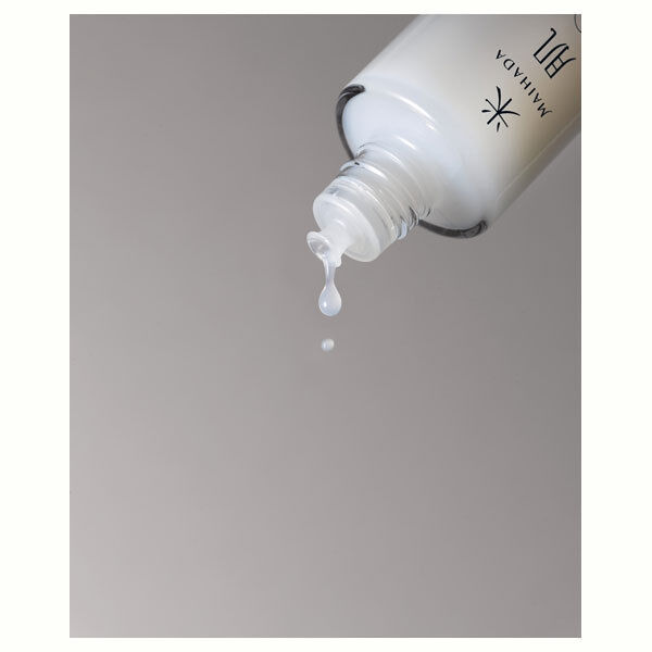 米肌（MAIHADA）「米肌(MAIHADA) 肌潤トリートメントオイル 本体/化粧水のようにみずみずしい感触/無香料 (25ml)」|化粧水|