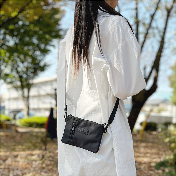 BACKYARD FAMILY「スマホ 入れたまま操作 ショルダーバッグ 通販 スマホショルダー スマホショルダーバッグ」|ショルダー・メッセンジャー|