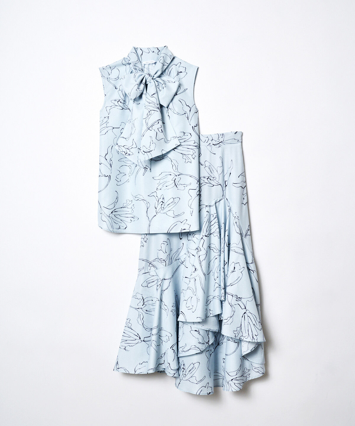 REDYAZEL「オリジナルフラワーボウタイセットアップ」|ワンピース|