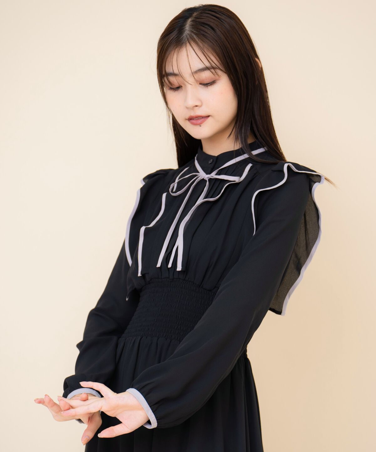 REDYAZEL「バイカラーフリルワンピース」|ワンピース|