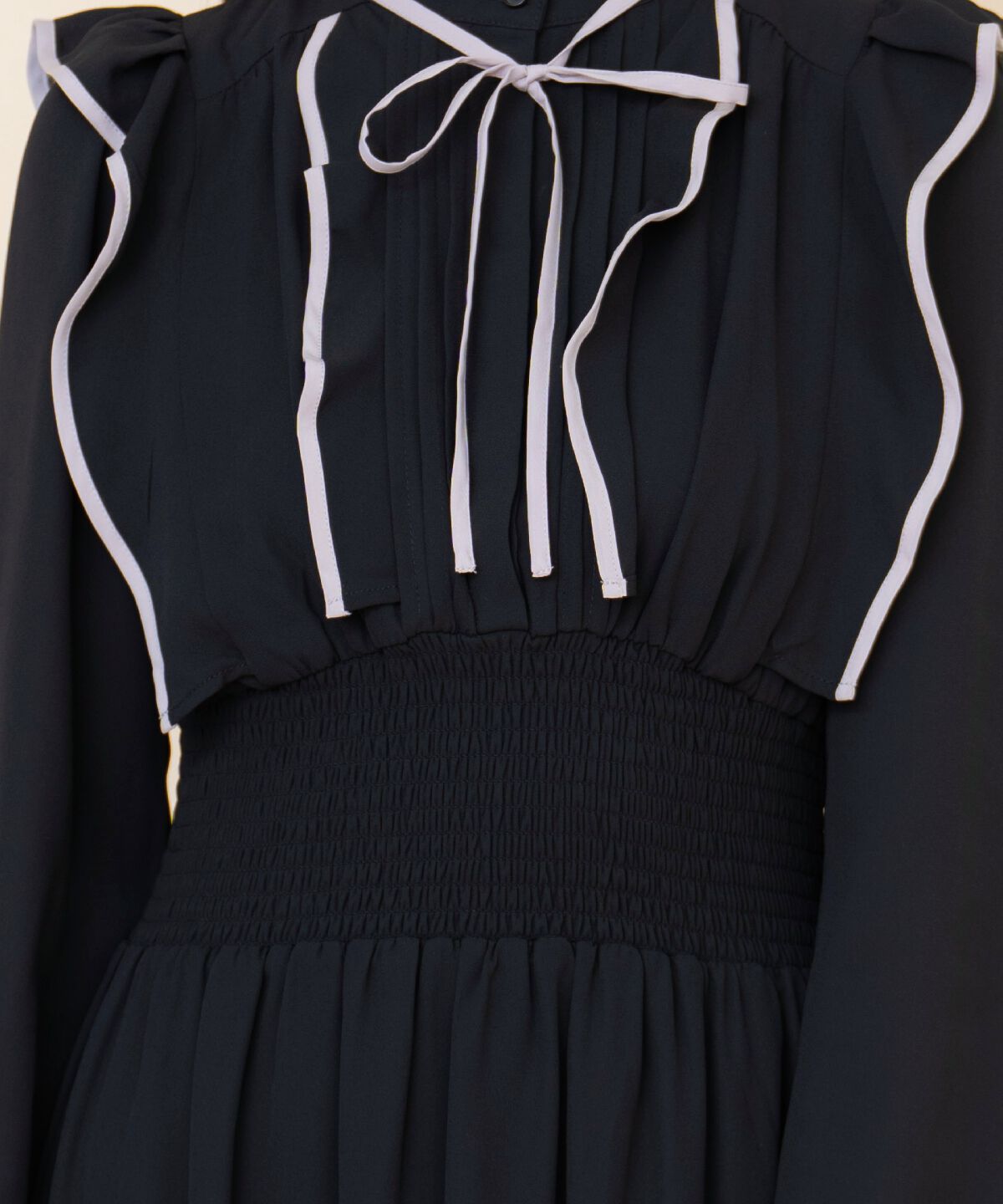 REDYAZEL「バイカラーフリルワンピース」|ワンピース|