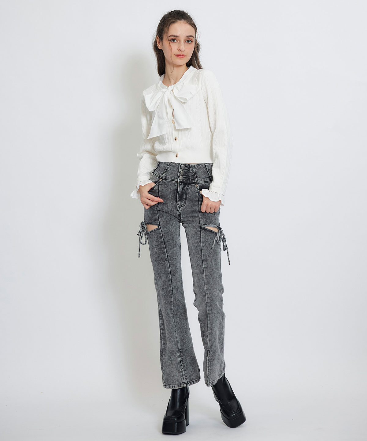 REDYAZEL「エンブレムボタンケーブルリボンタイニットトップス」|ニット・セーター|