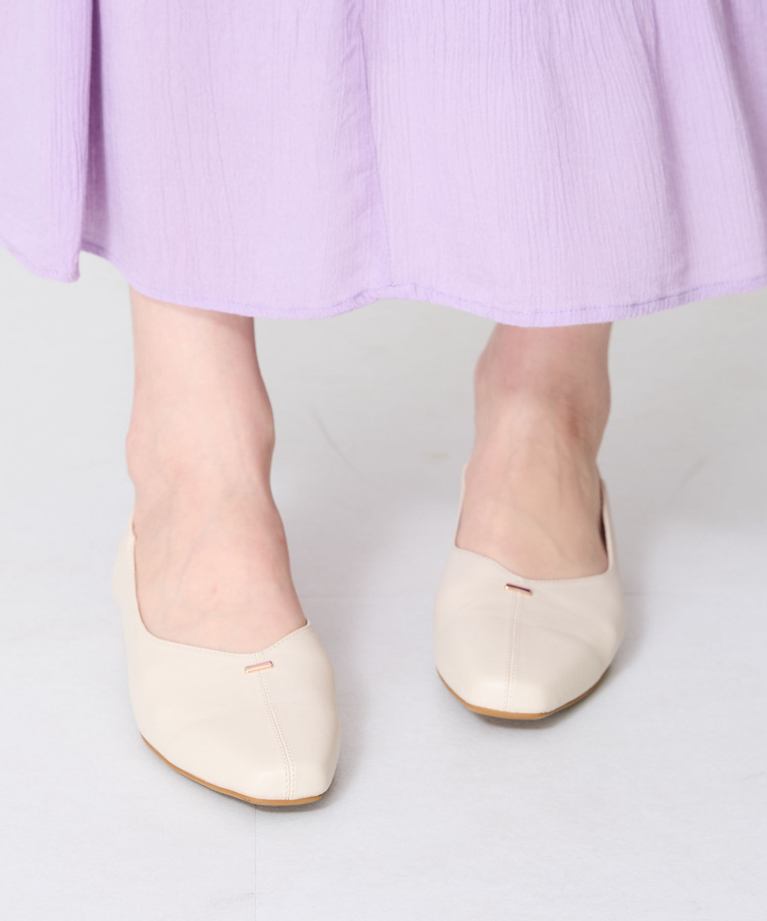 ORiental TRaffic「ゴールドパーツ Vカット バブーシュ /51112 パンプス 通勤靴 柔らかい」|パンプス|