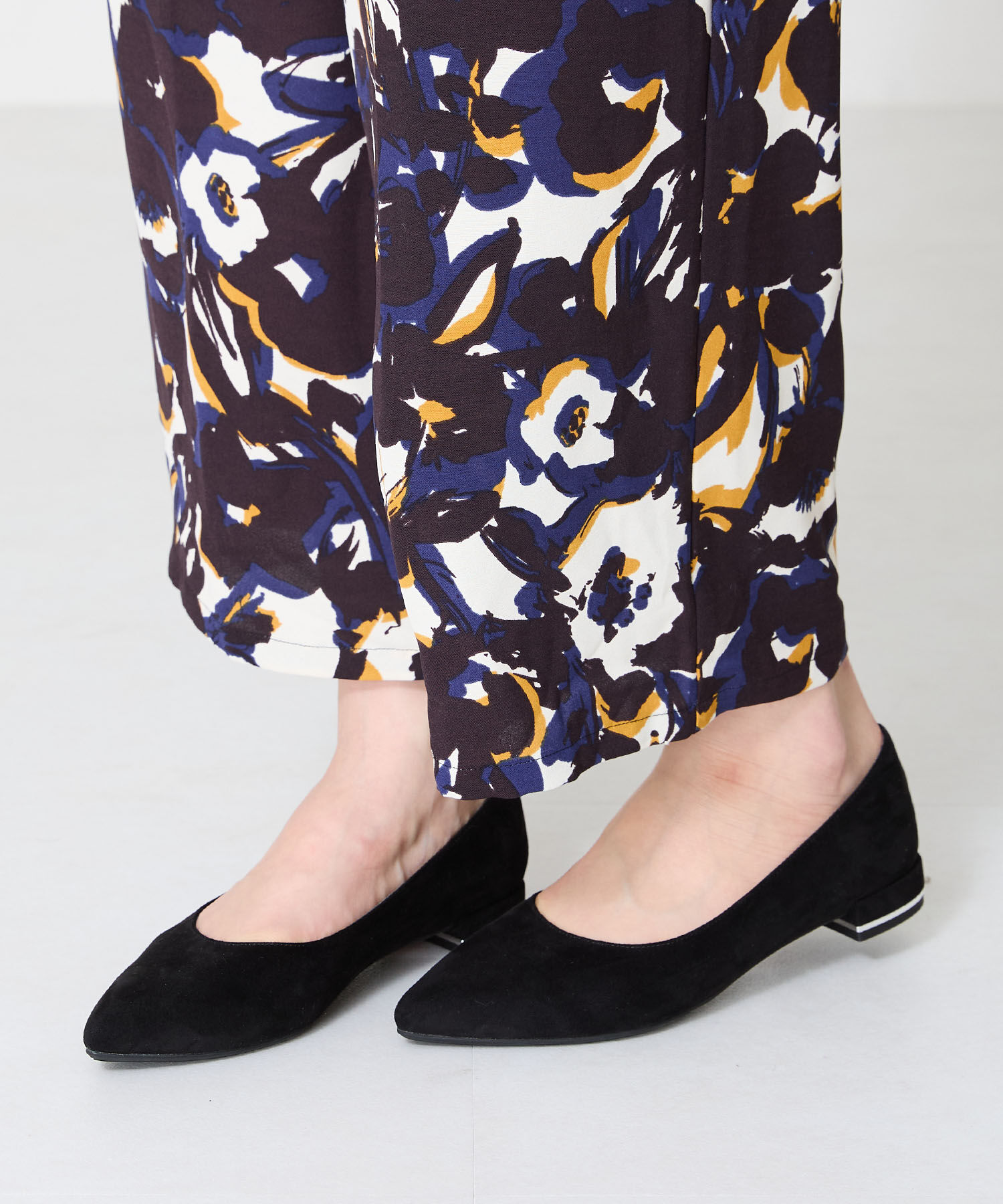 ORiental TRaffic「【跳べるパンプス/シリーズ累計１５０万足突破】メタリックライン フラット /R-3218 パンプス クッション」|パンプス|