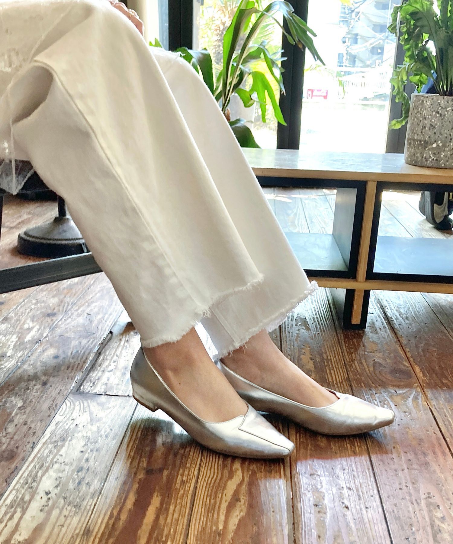 ORiental TRaffic「【WEB限定】アシンメトリーデザイン フラット パンプス /55102 通勤靴 すっきりシルエット」|パンプス|SILVER