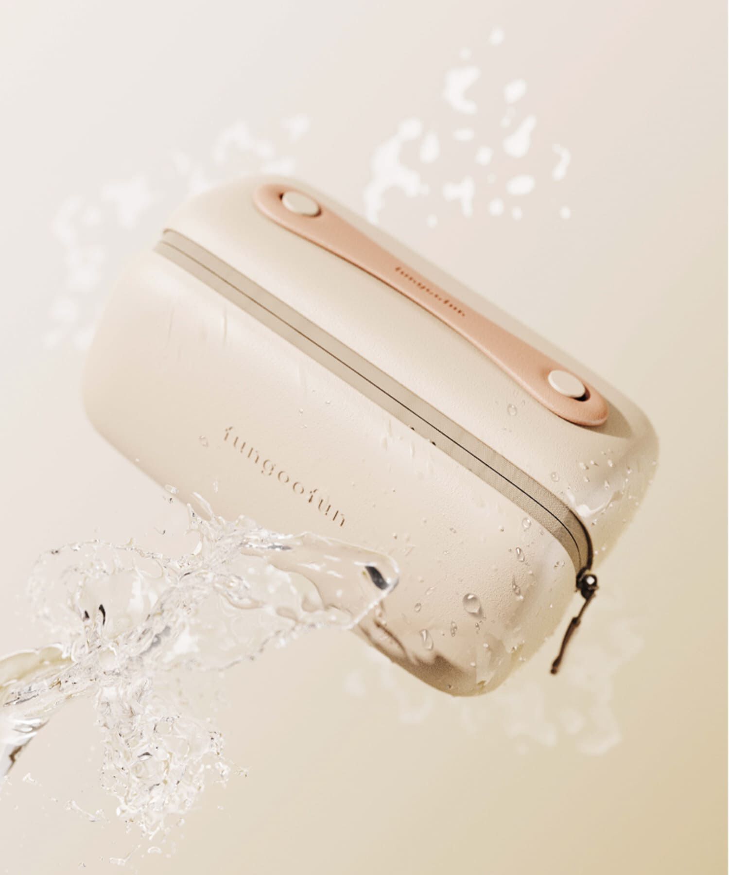 fungoofun「【WEB限定】EVAボックス型マルチポーチ/G-0015 ポーチ 人気 トレンド 売れてる 軽量 柔らかい」|ハンドバッグ|BEIGE