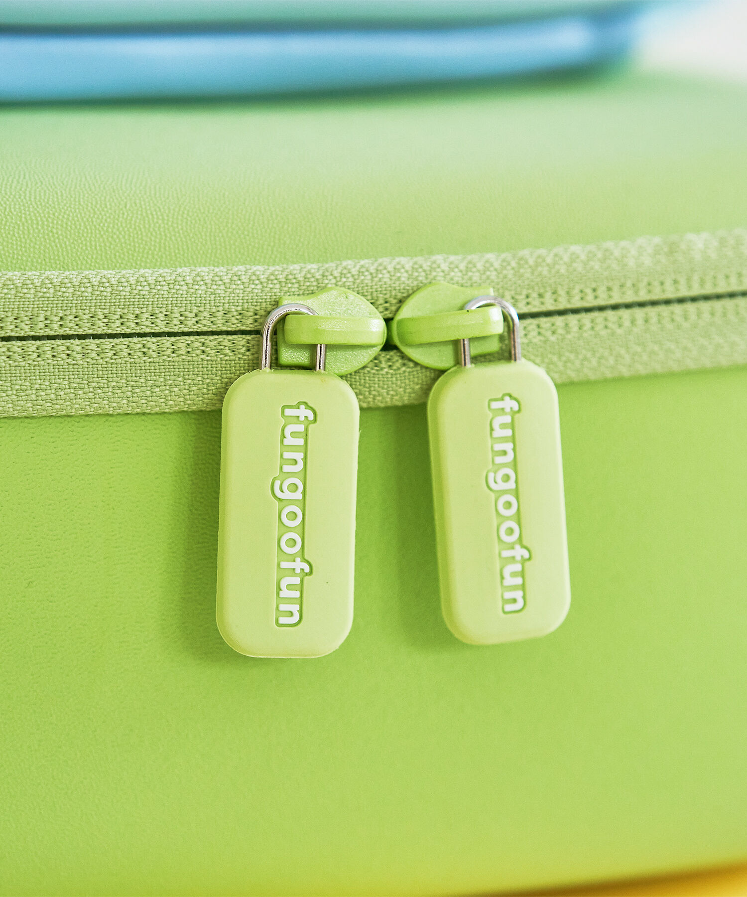 fungoofun「【WEB限定】EVAミラー付きポーチ/G-0024 ポーチ 人気 売れてる トレンド」|ハンドバッグ|