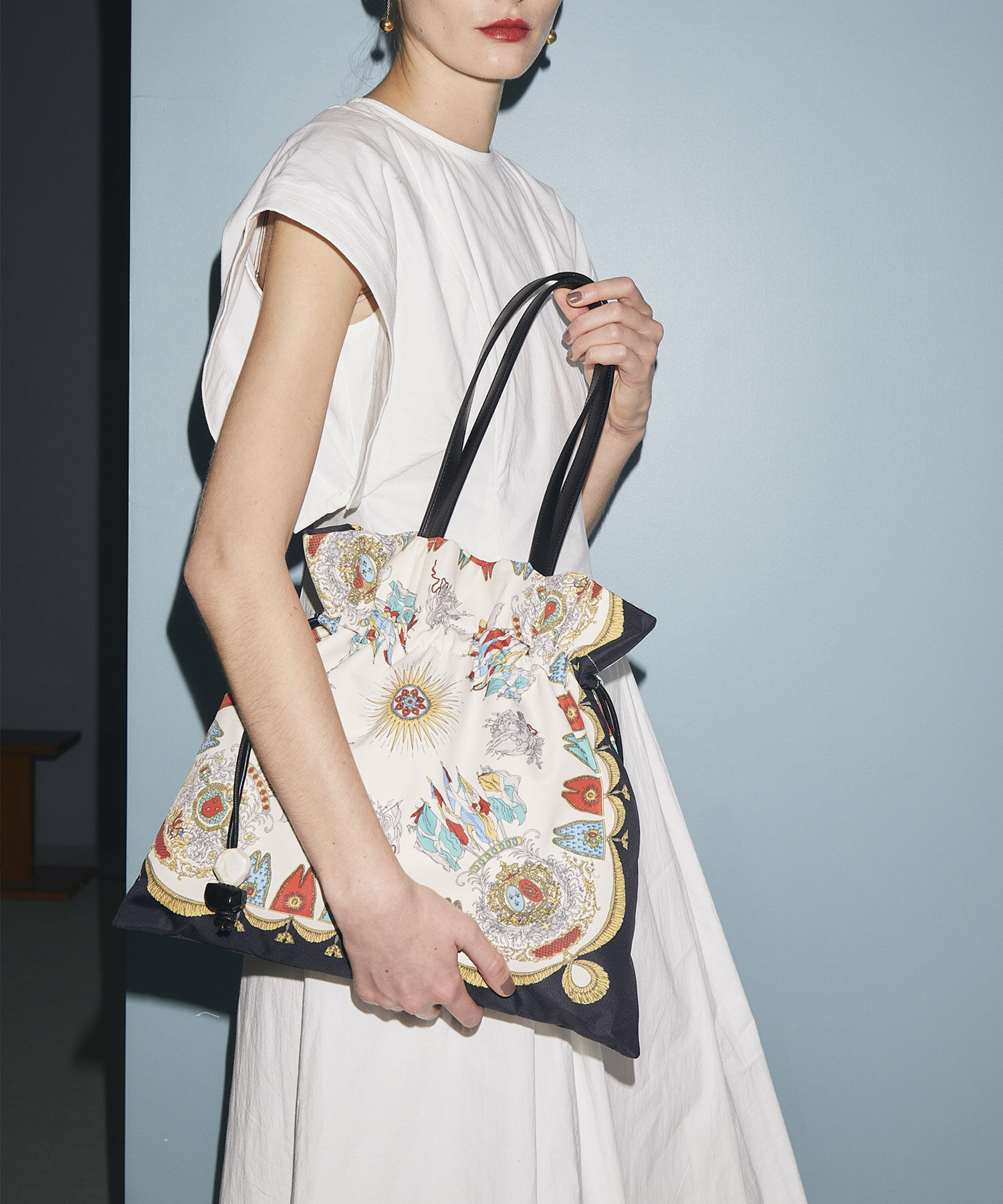 TOPKAPI TREASURE「【TREASURE TOPKAPI】マイルドサテン スカーフ柄 巾着 トート バッグ 」|トートバッグ|