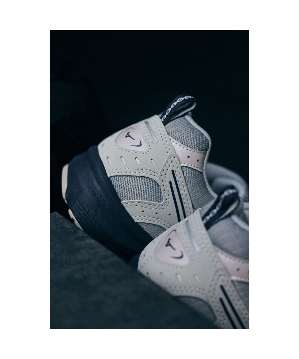 MIZUNO「MXR」|スニーカー|