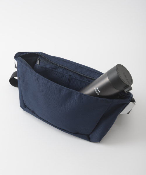  「Hutte ボディバッグ」|ショルダー・メッセンジャー|
