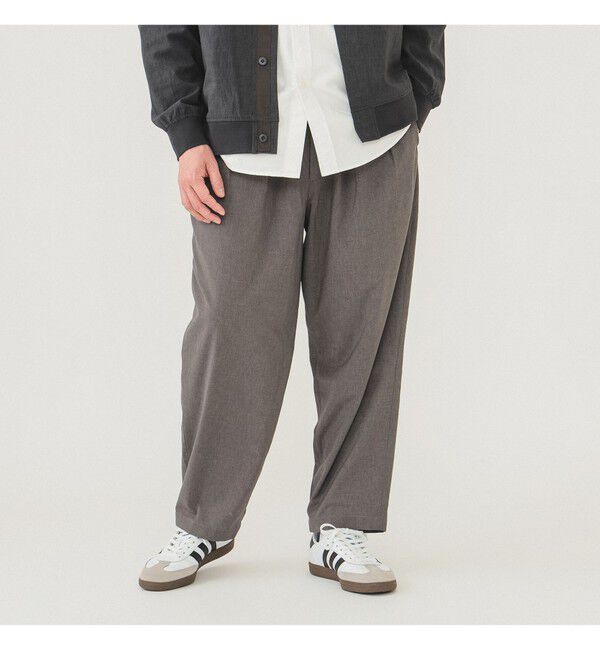 BEAMS「ドライ 2プリーツ イージーパンツ」|チノ|GREY