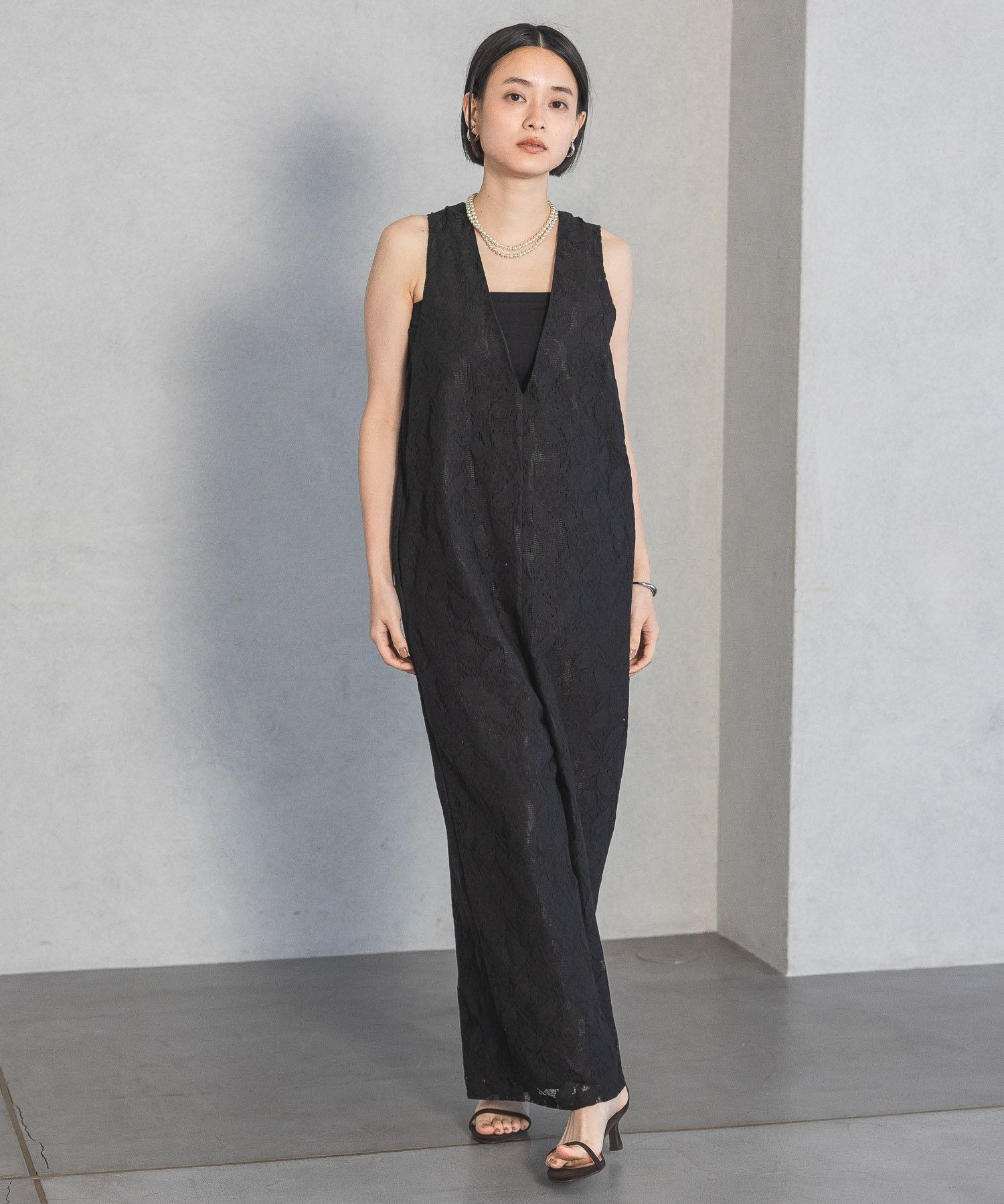 apart by lowrys「レースＶサロペット」|オールインワン|