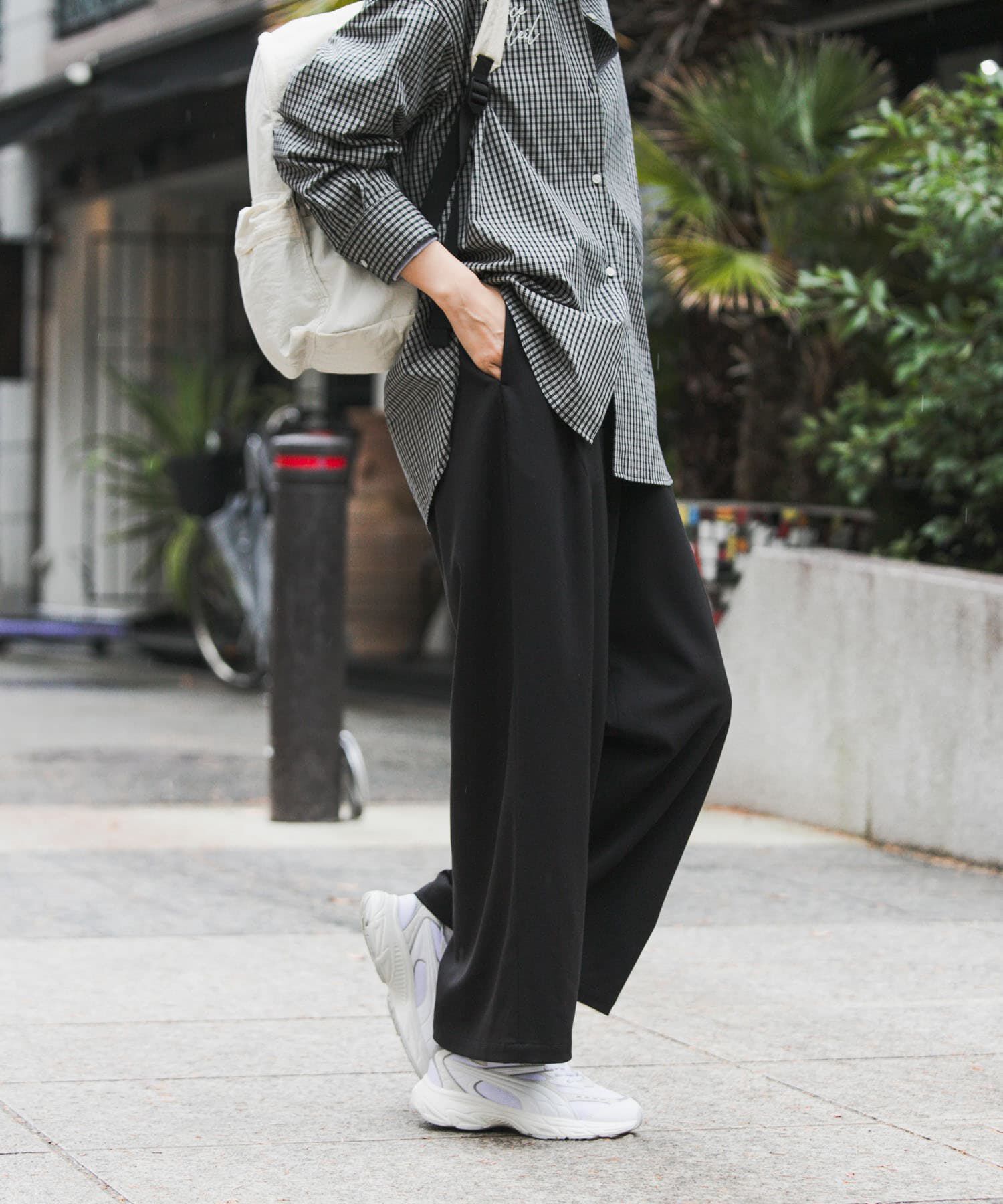 URBAN RESEARCH DOORS「『UR TECH』完声9分丈ワイドパンツ」|その他|
