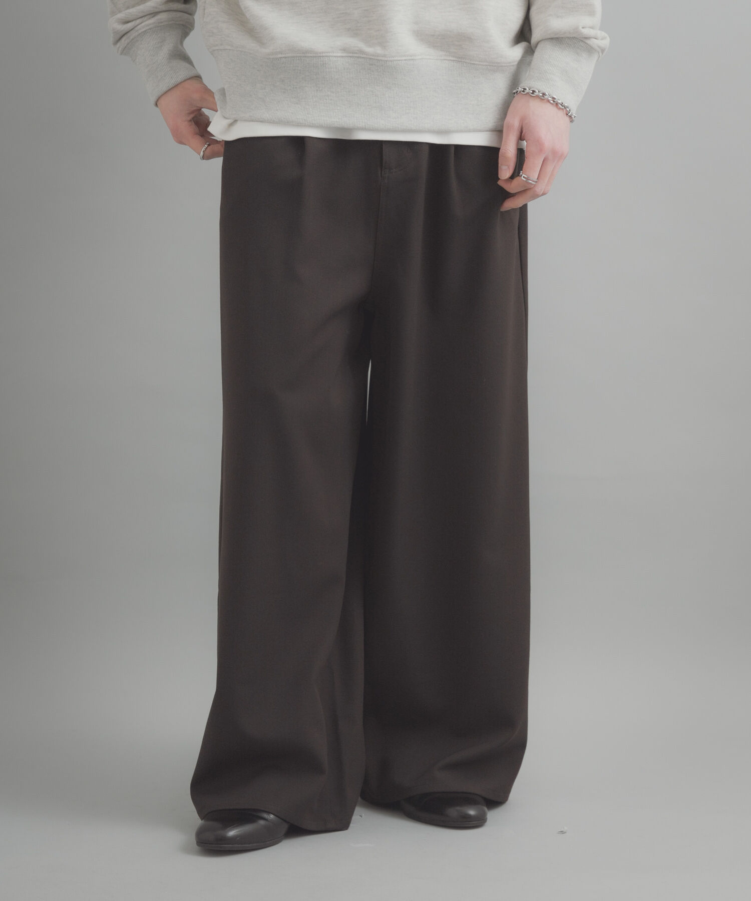 SENSE OF PLACE by URBAN RESEARCH「ラウンドポケットワンタックワイドスラックス」|その他|