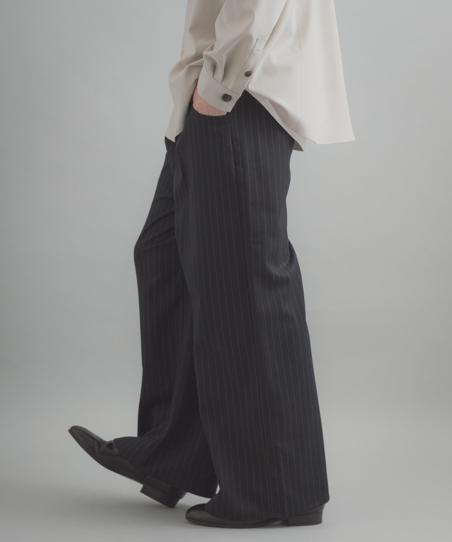 SENSE OF PLACE by URBAN RESEARCH「ラウンドポケットワンタックワイドスラックス」|その他|