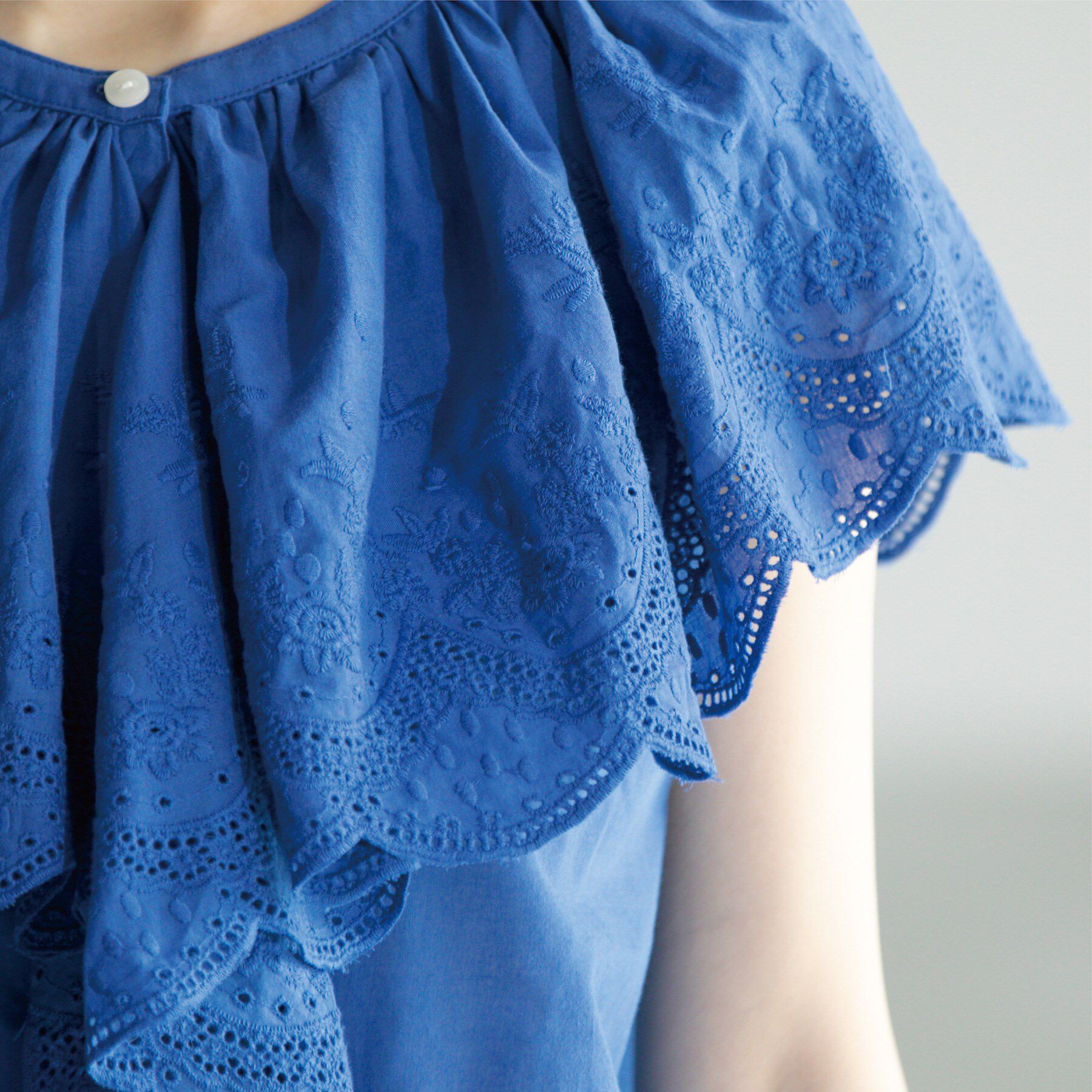 OPAQUE.CLIP「刺繍レースカラーブラウス」|シャツ・ブラウス|