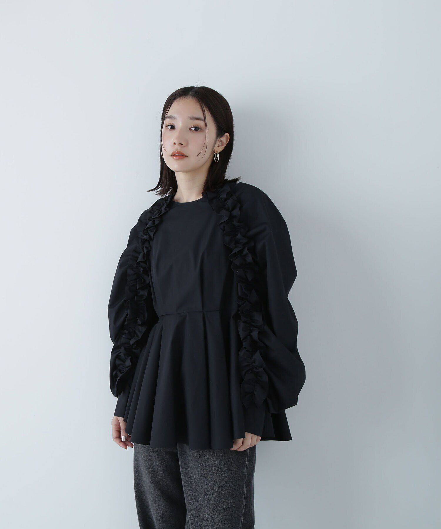  「フリルスリーブペプラムブラウス　24AW」|シャツ・ブラウス|