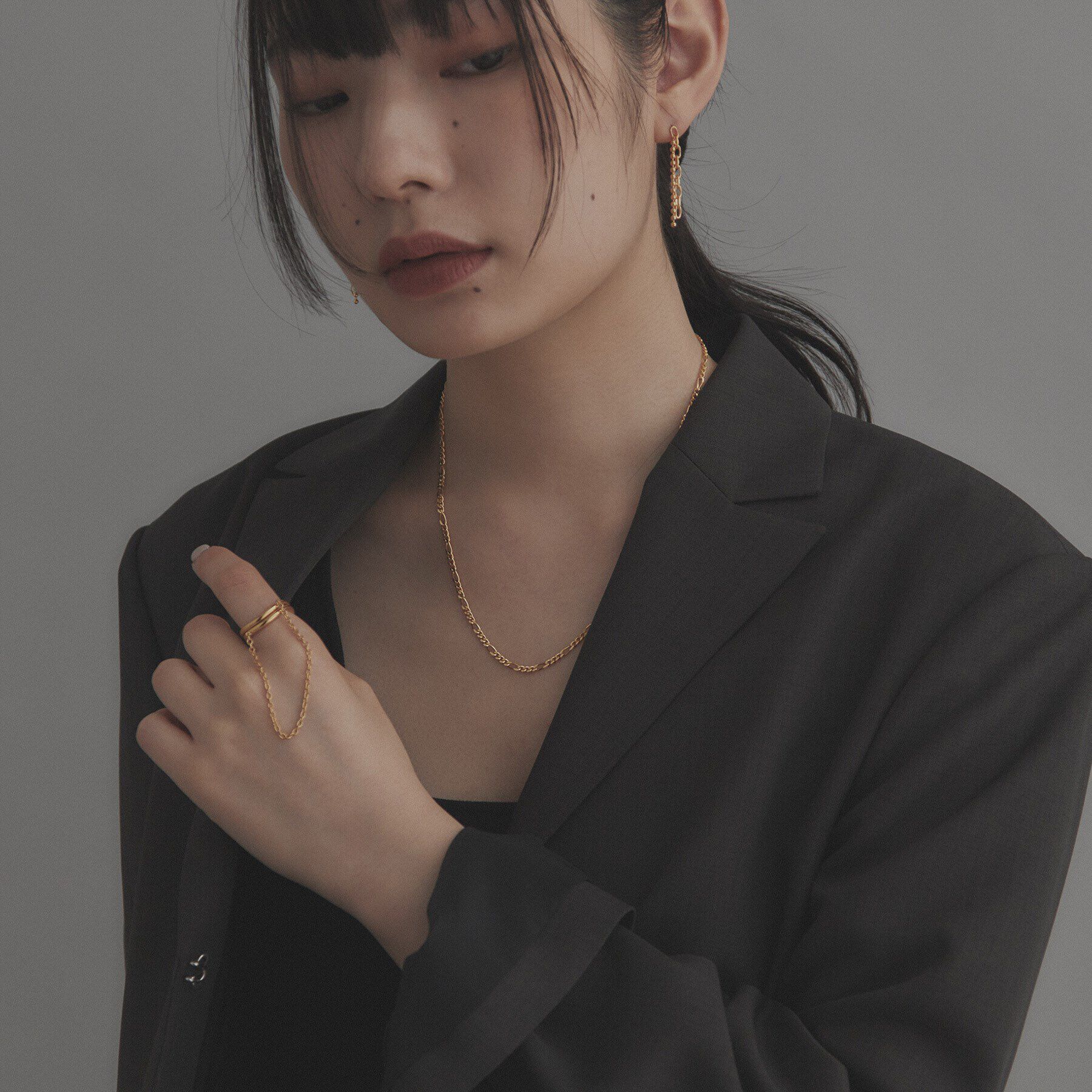 COCOSHNIK ONKITSCH「シルバー ドレープチェーン ダブルカーブリング GP」|リング|