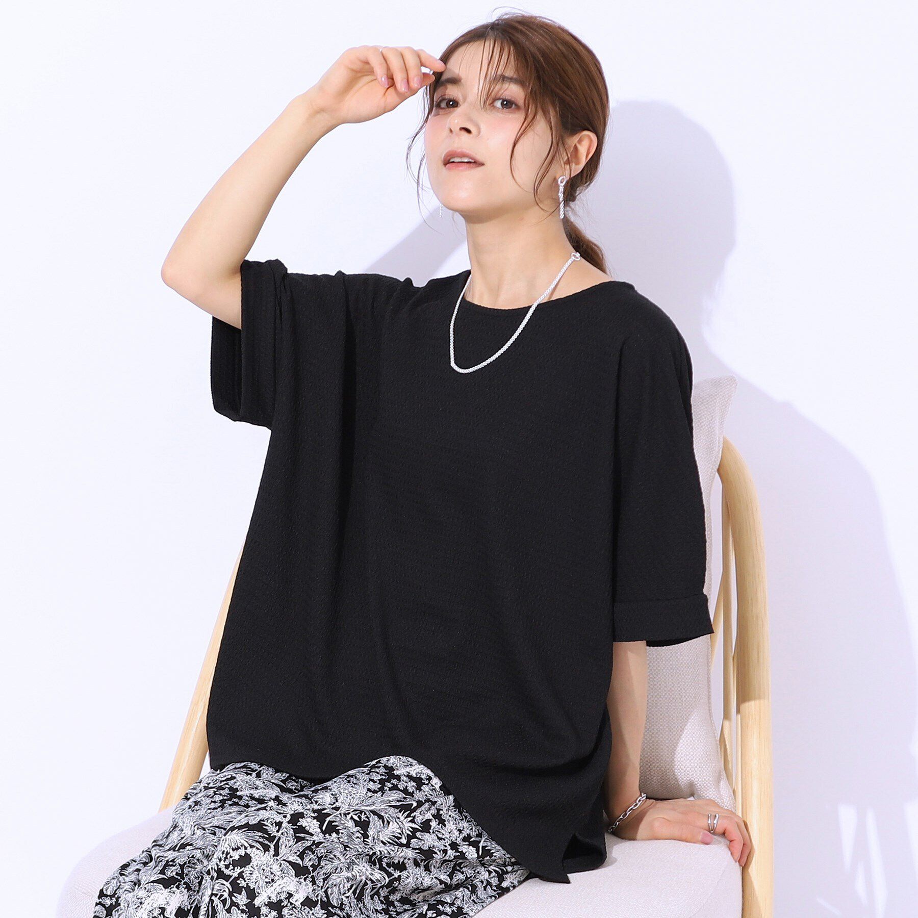 SHOO･LA･RUE「【涼やかリラクシー】アウトで決まる 5分袖ドルマントップス」|Tシャツ・カットソー|ブラック(019)