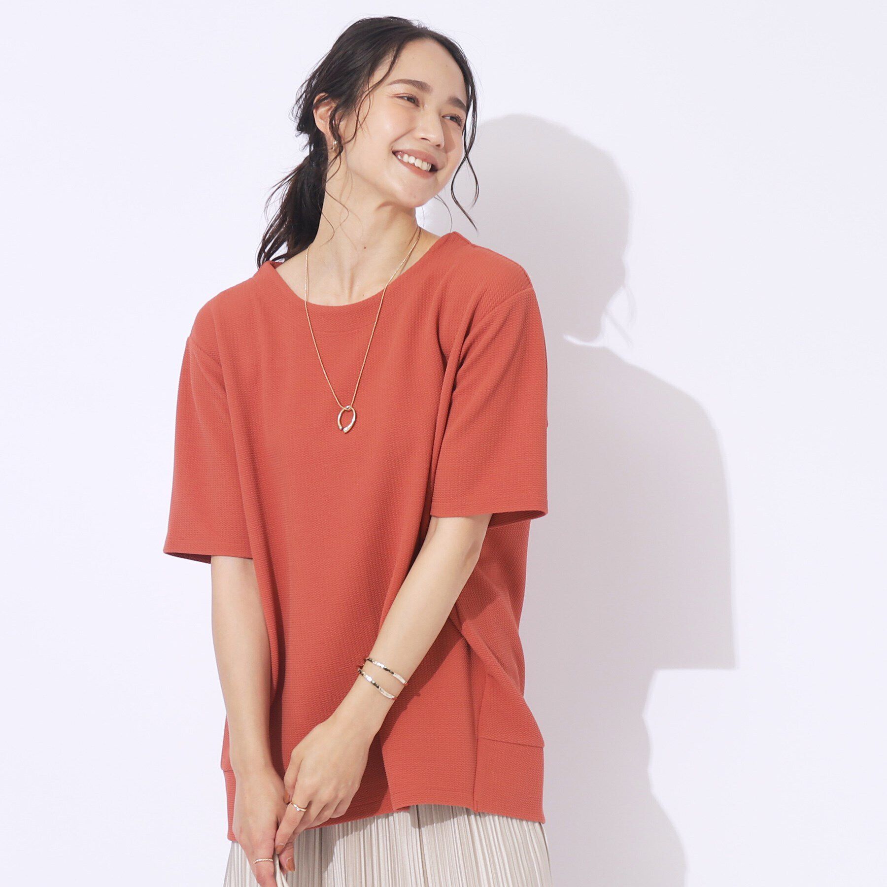 SHOO･LA･RUE「【洗える/5分袖】すっきりきれいに魅せる ふくれジャカード コクーントップス」|Tシャツ・カットソー|