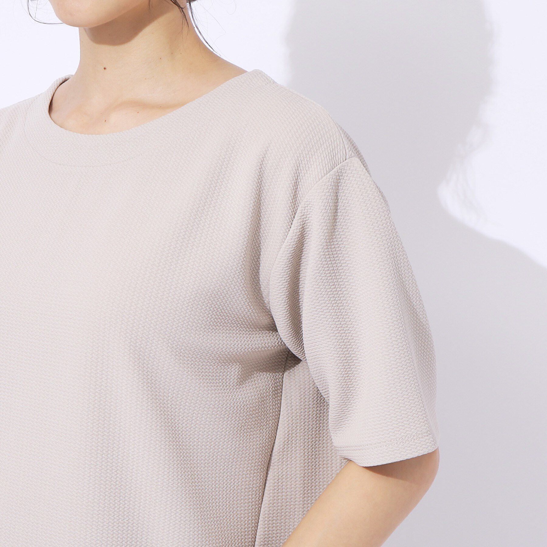 SHOO･LA･RUE「【洗える/5分袖】すっきりきれいに魅せる ふくれジャカード コクーントップス」|Tシャツ・カットソー|