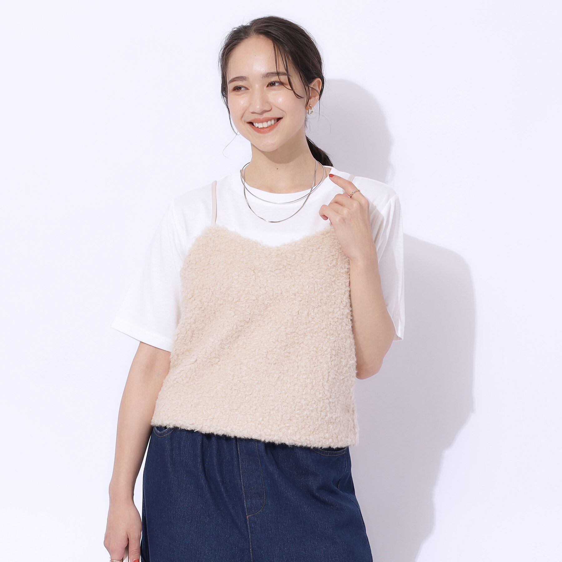 SHOO･LA･RUE「【2点セット】秋冬も活躍 フェイクファービスチェ&times;Tシャツ」|その他|