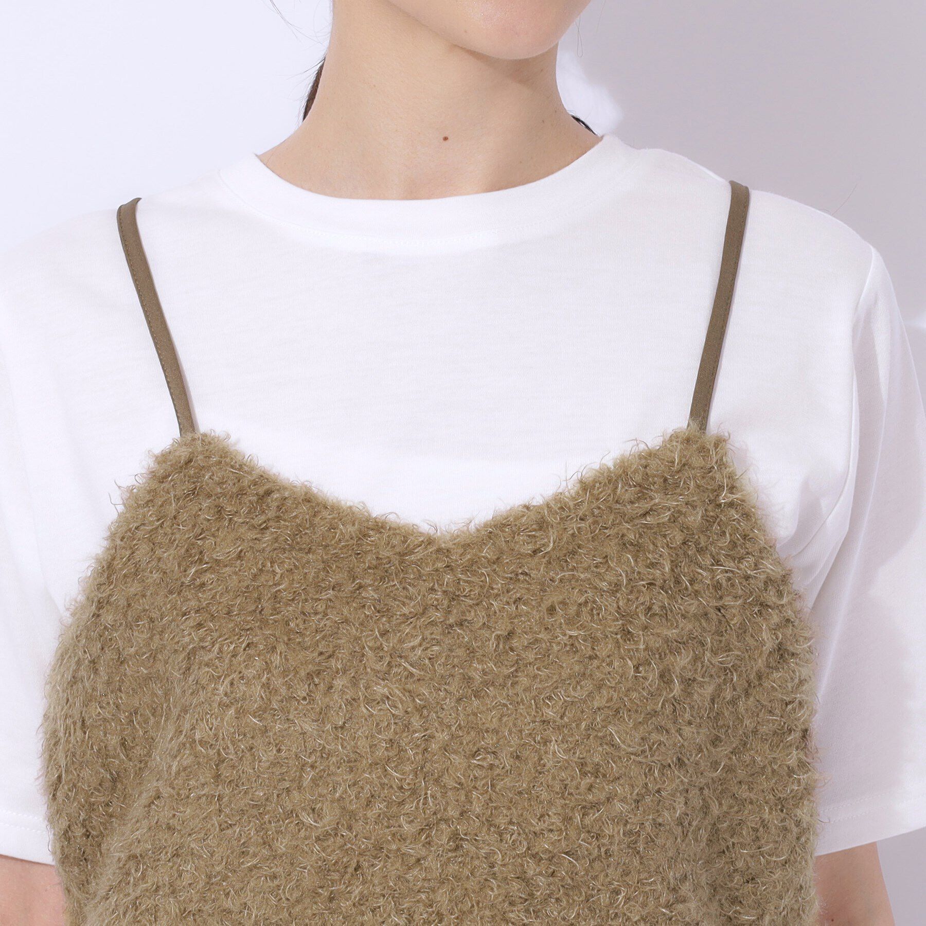 SHOO･LA･RUE「【2点セット】秋冬も活躍 フェイクファービスチェ&times;Tシャツ」|その他|