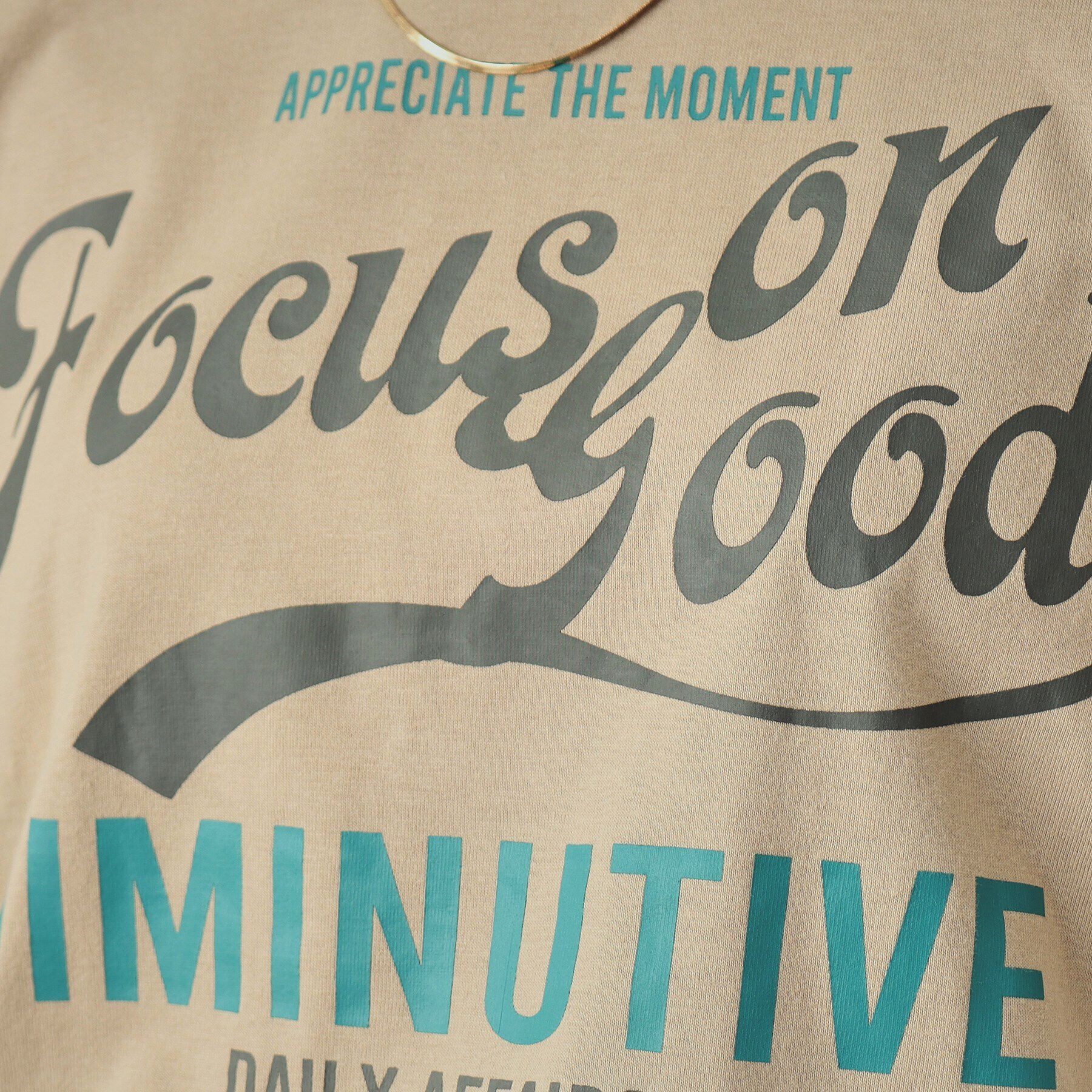 SHOO･LA･RUE「【洗える】ロゴデザインでこなれ見え フリルスリーブTシャツ」|Tシャツ・カットソー|