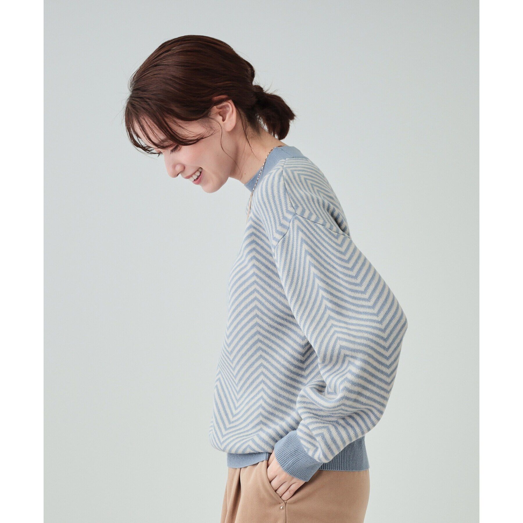 SHOO･LA･RUE「【S-LL/洗える/毛玉レス】クラシカルな柄が目を惹く プチハイネックニット」|ニット・セーター|