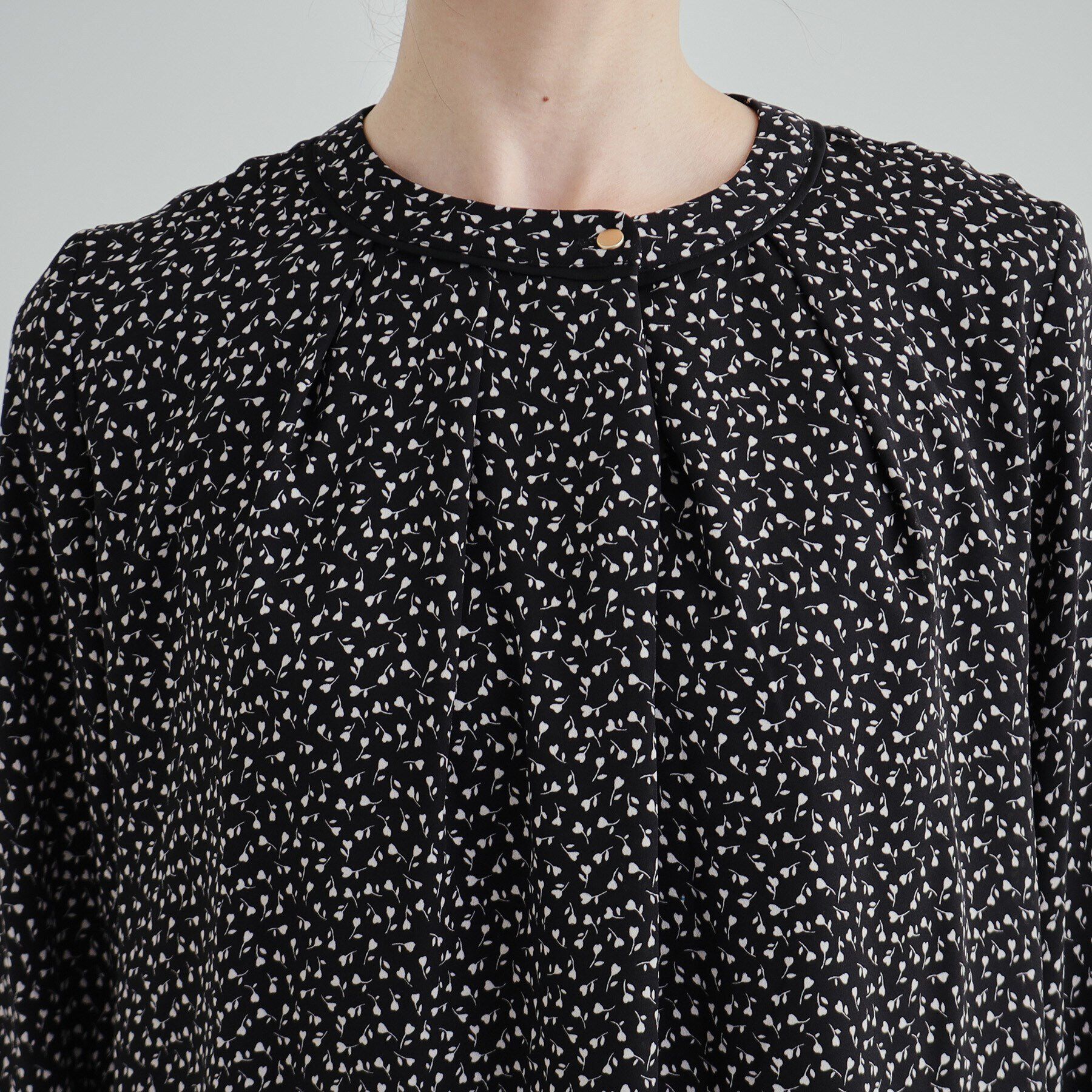 SHOO･LA･RUE「あったか裏地 配色バンドカラーブラウス【SHOO WARM】」|シャツ・ブラウス|