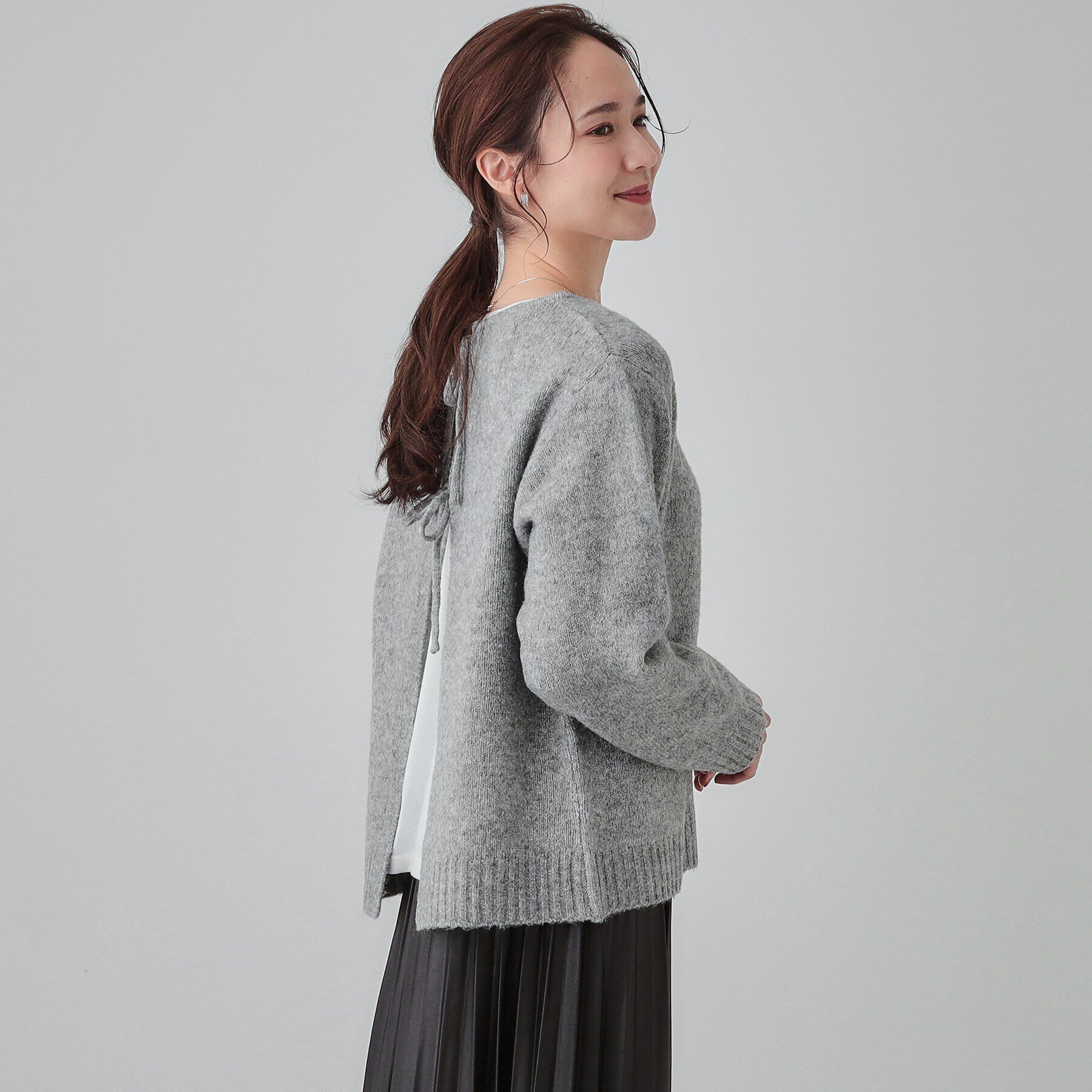 SHOO･LA･RUE「【S-LL/前後2WAY】カジュアルでもフェミニンでも バックリボンニット+ロンT」|ニット・セーター|