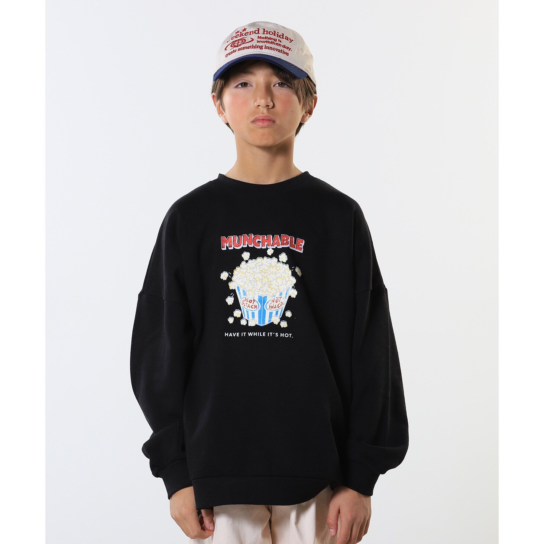 SHOO･LA･RUE「【130-150cm/洗える/兄妹リンク可】コーデの主役 アソートプリント オーバースウェット」|その他|ブラック(019)