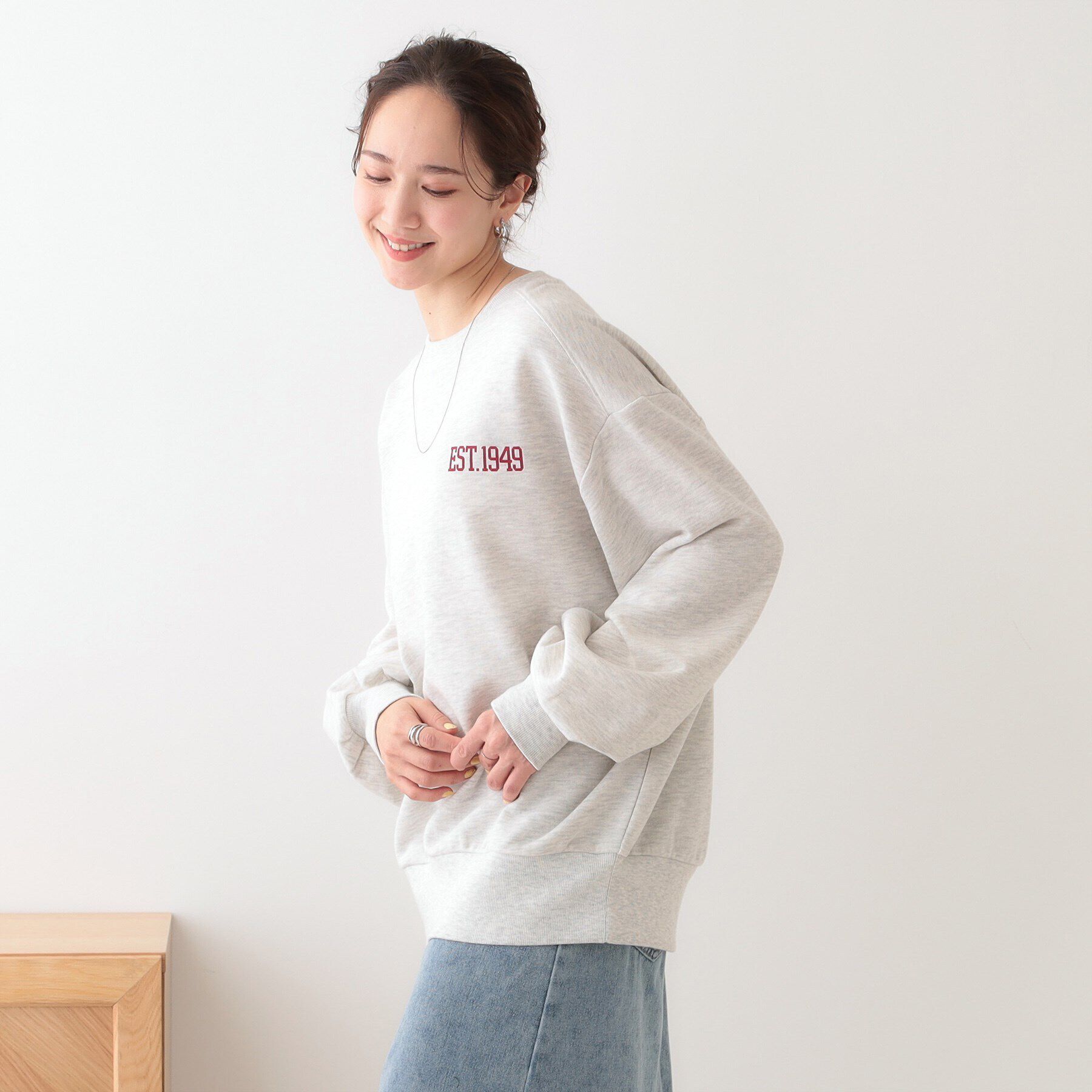 SHOO･LA･RUE「オーバーサイズで抜け感をプラス バックプリントスウェット」|パーカー|